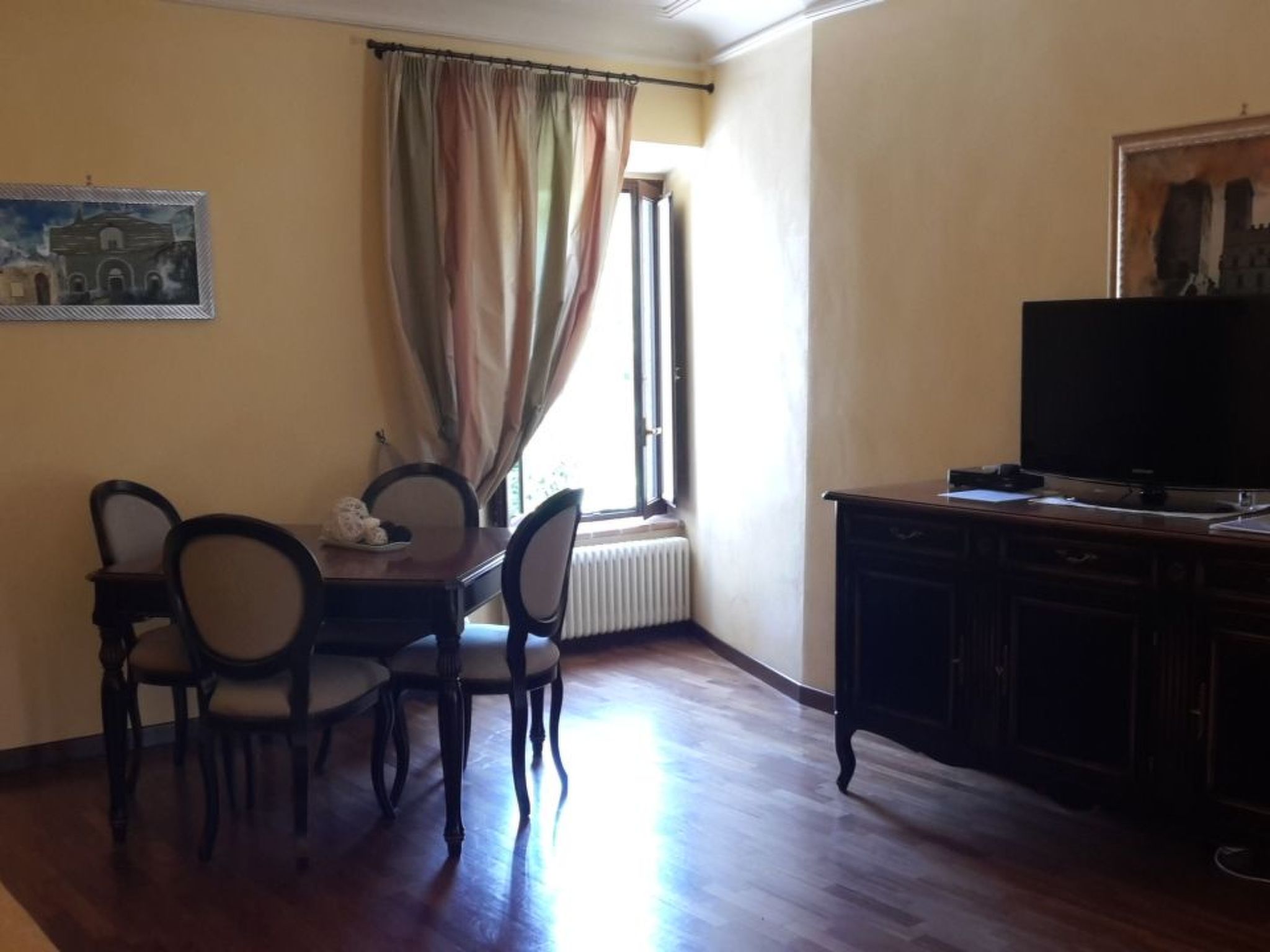 Urlaub in einer mittelalterlichen Burg-Binnen