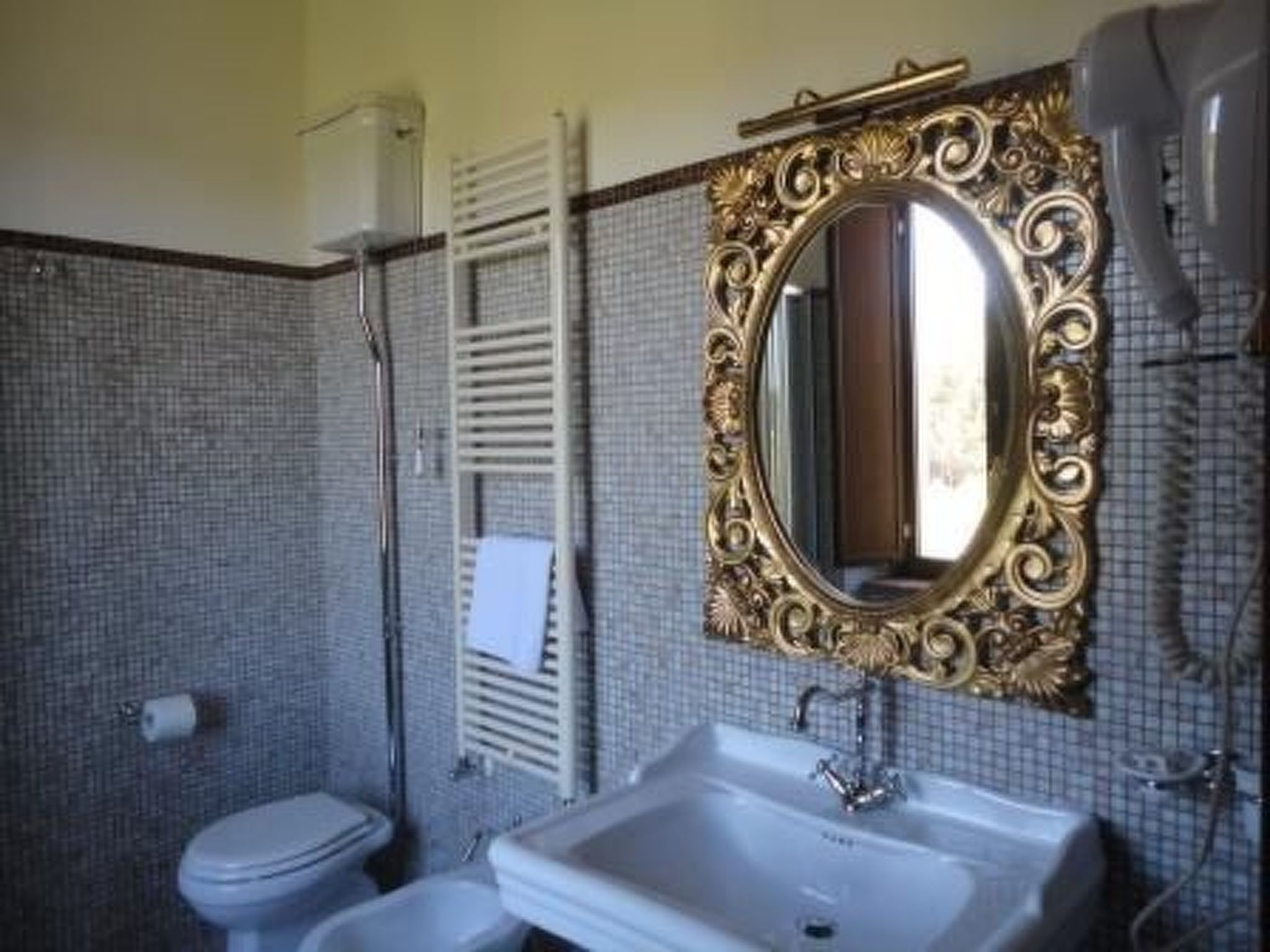 Urlaub in einer mittelalterlichen Burg-Binnen