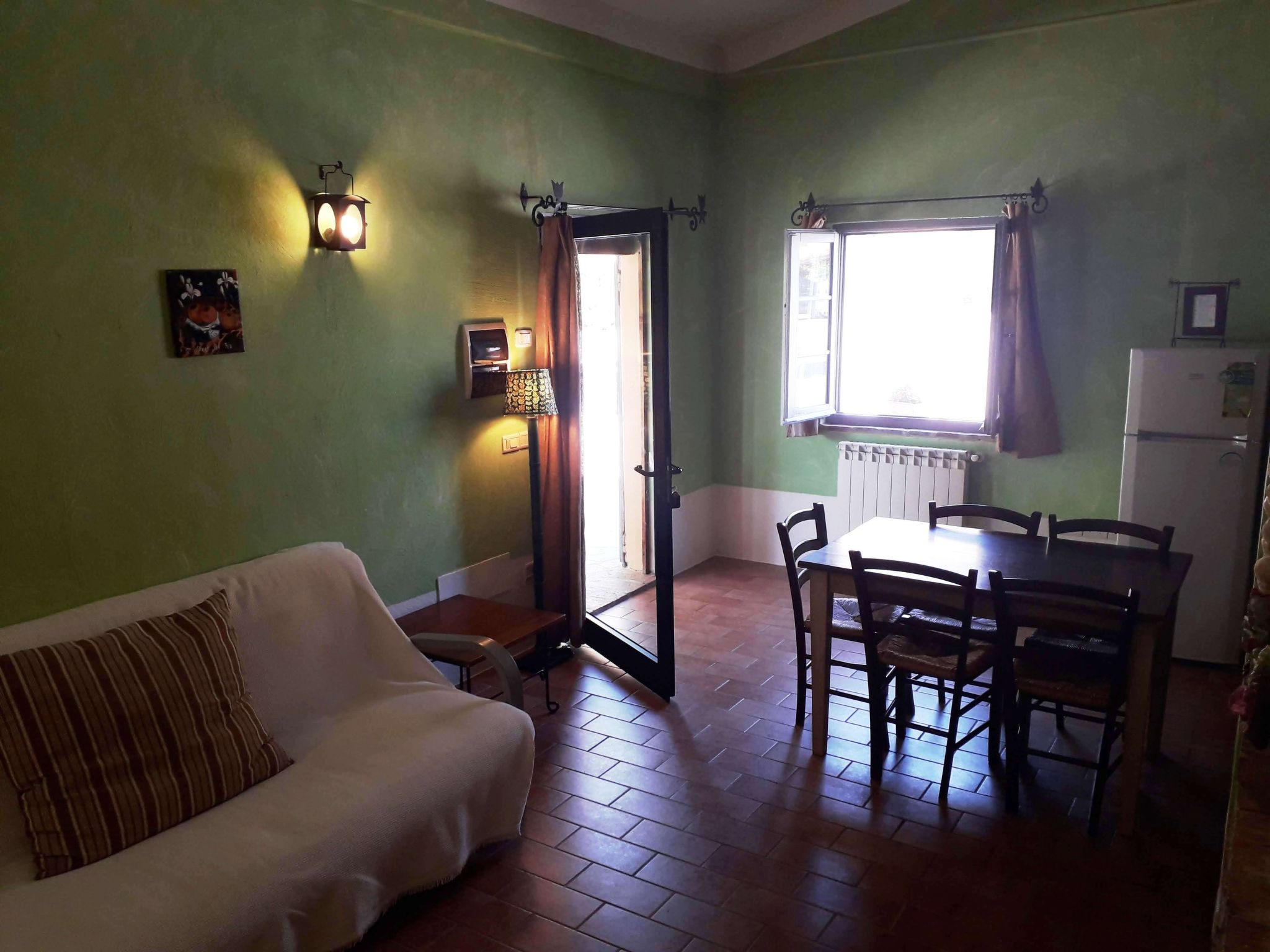 Wohnung in Castiglione Del Lago mit Terrasse, Garten und Grill-Inside