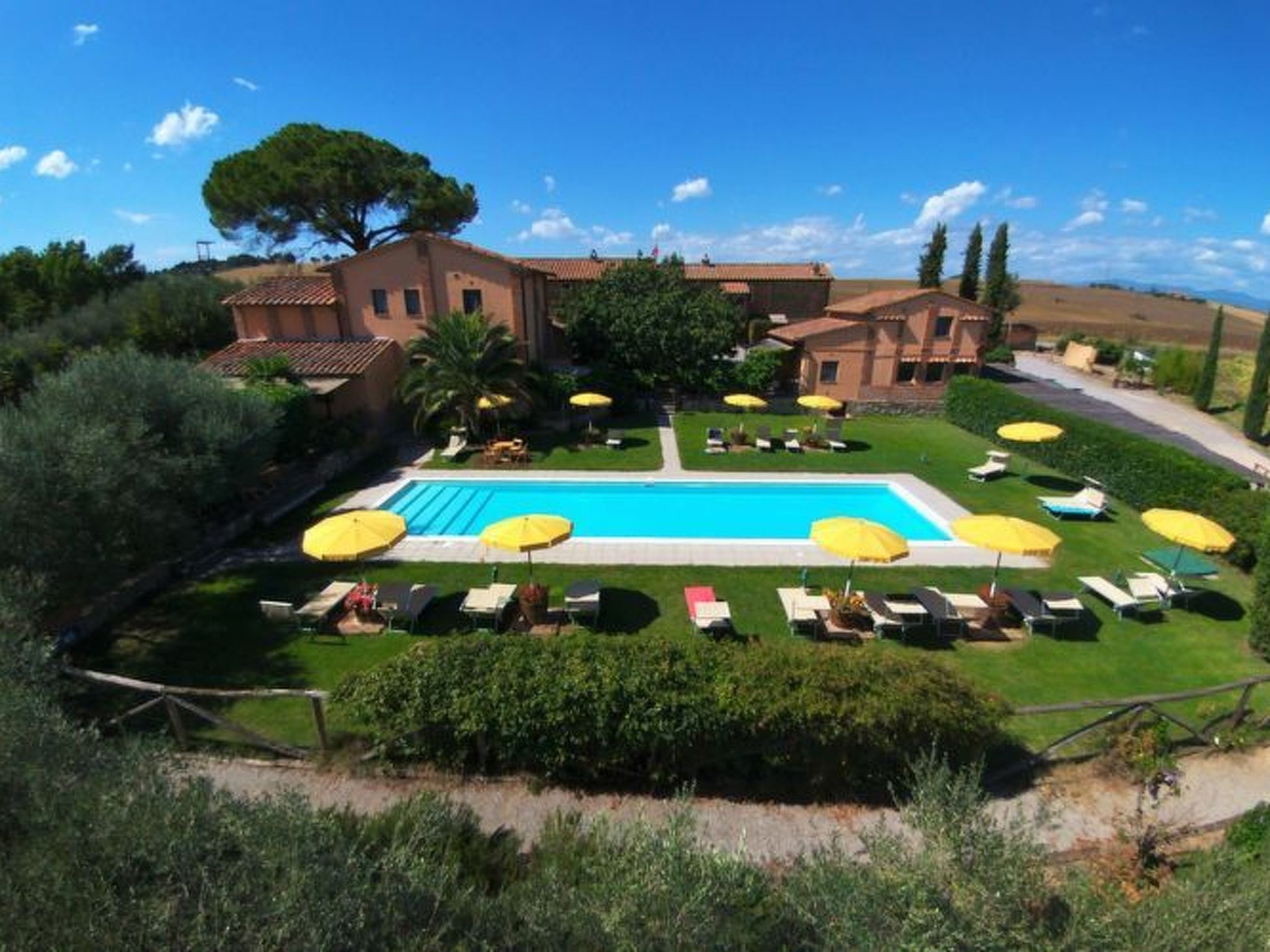 Wohnung in Castiglione Del Lago mit Terrasse, Garten und Grill-Image-tags.info