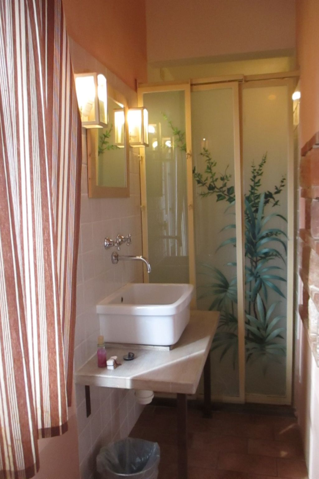 Appartement in Castiglione Del Lago mit Terrasse, gemeinsamem Pool und Garten-Inside