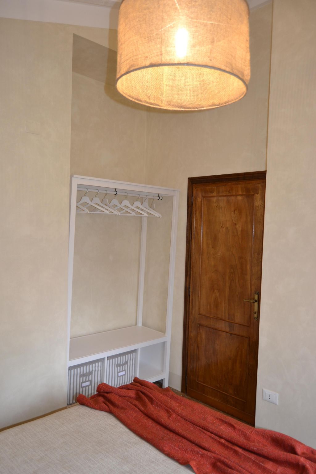 Freistehendes Haus mit Garten zur alleinigen Nutzung-Binnen