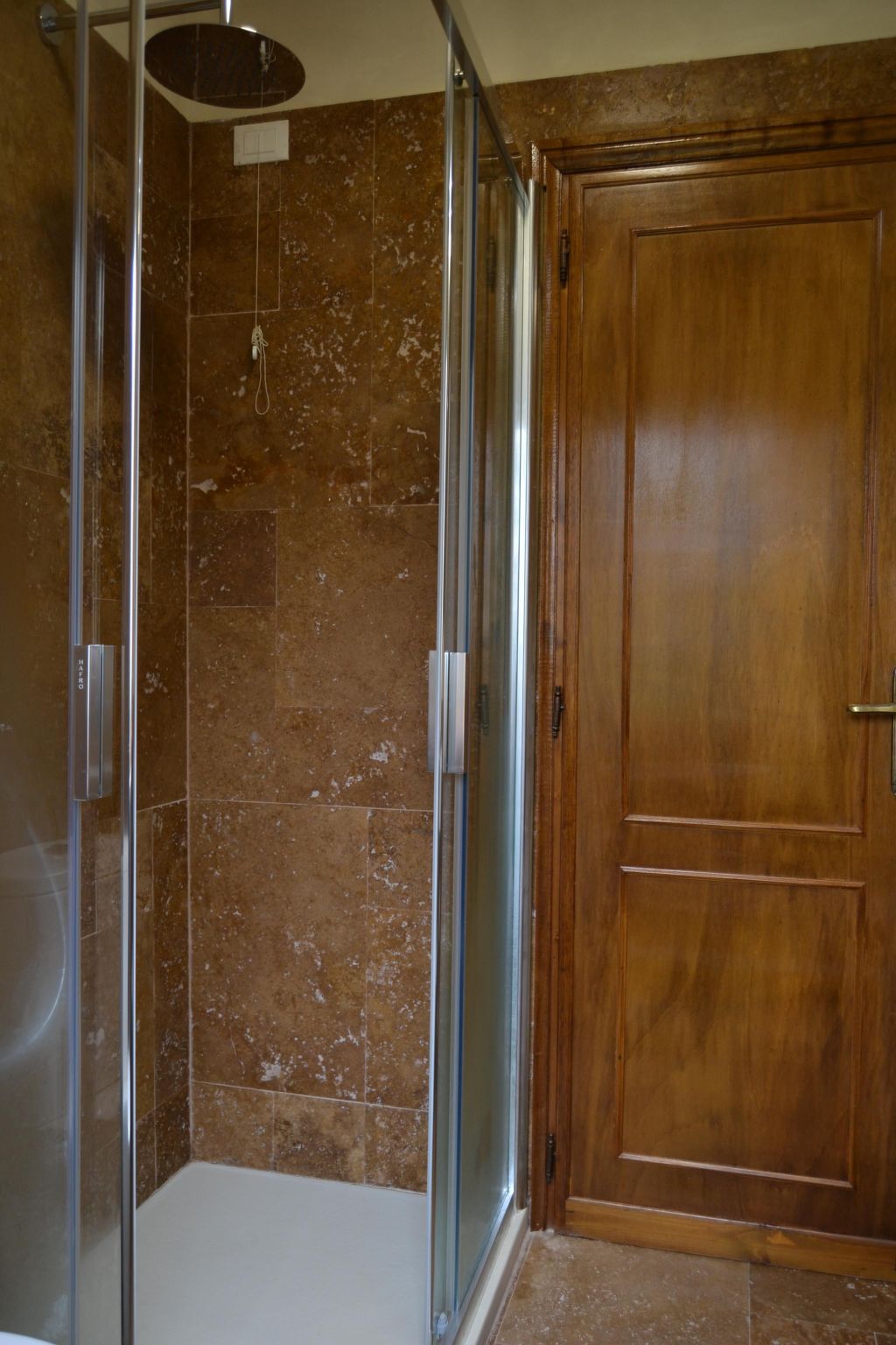 Freistehendes Haus mit Garten zur alleinigen Nutzung-Binnen