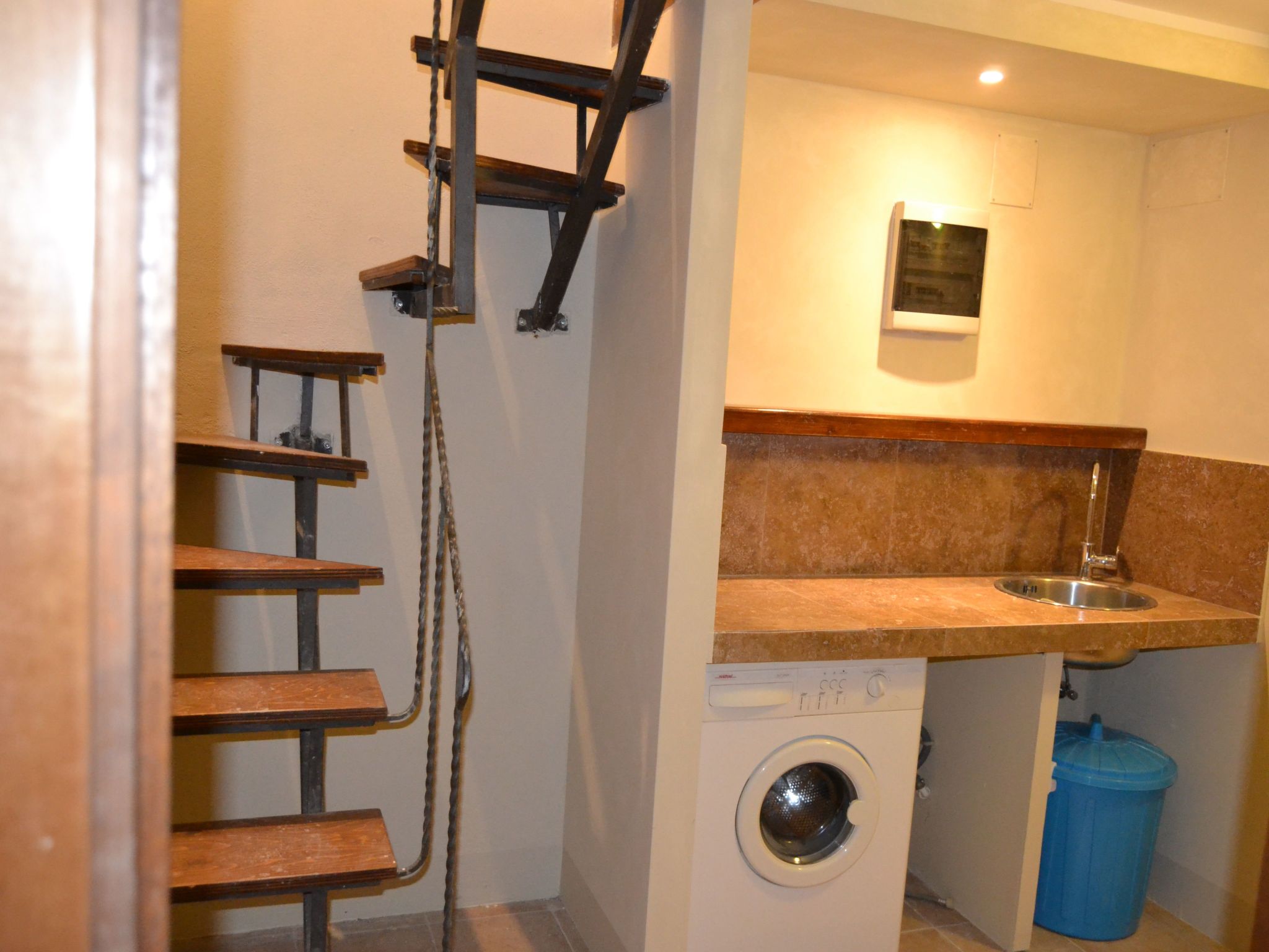 Freistehendes Haus mit Garten zur alleinigen Nutzung-Binnen