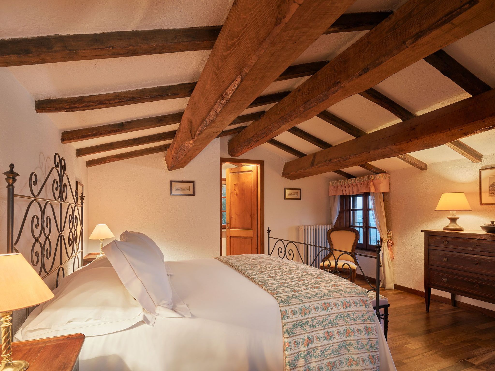 Haus mit Vordach-Image-tags.info