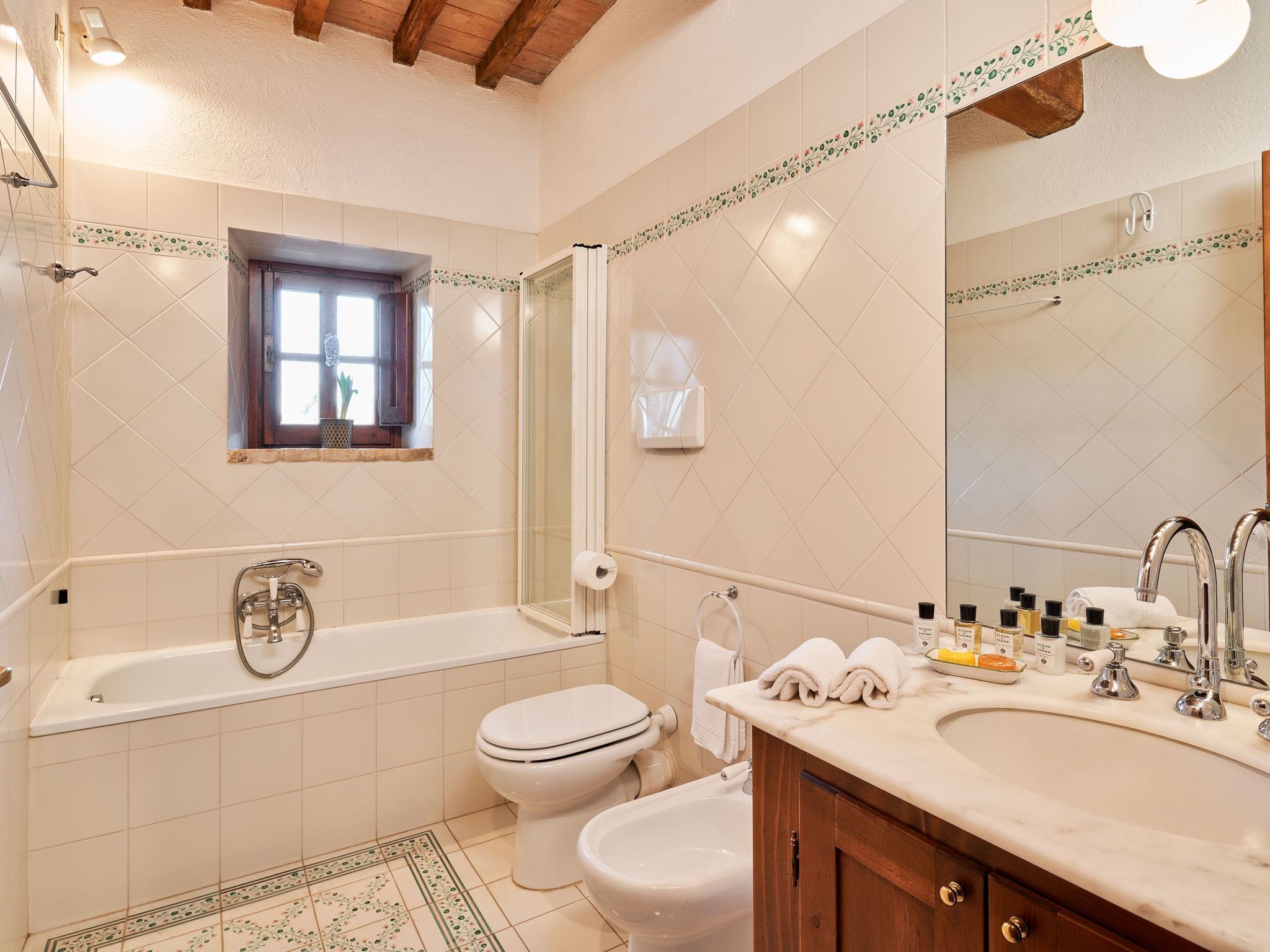 Haus Monte-Image-tags.info