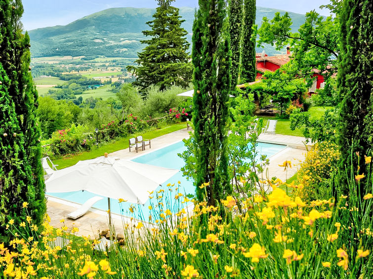 Villa Paradiso in Perugia met whirlpool en panoramisch uitzicht in Perugia