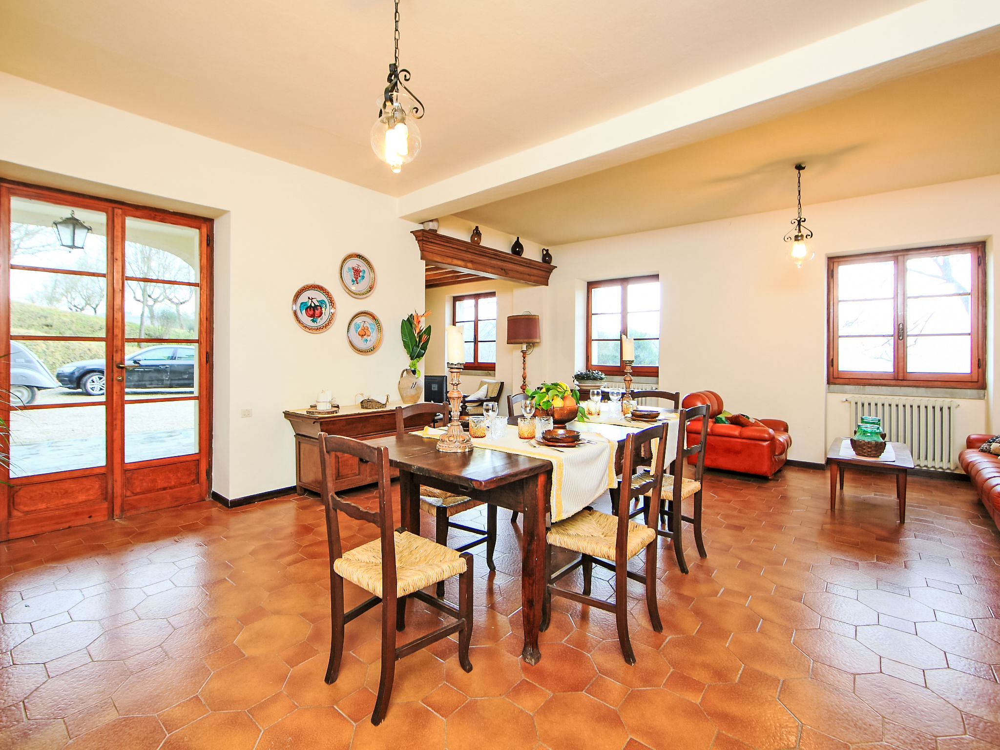 Kitchen / Dining Room