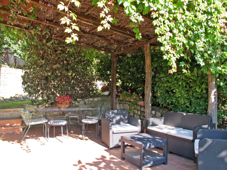 Search and Stay destination Province of Perugia, Umbria - Italy from AU$ 258. Il Monte
