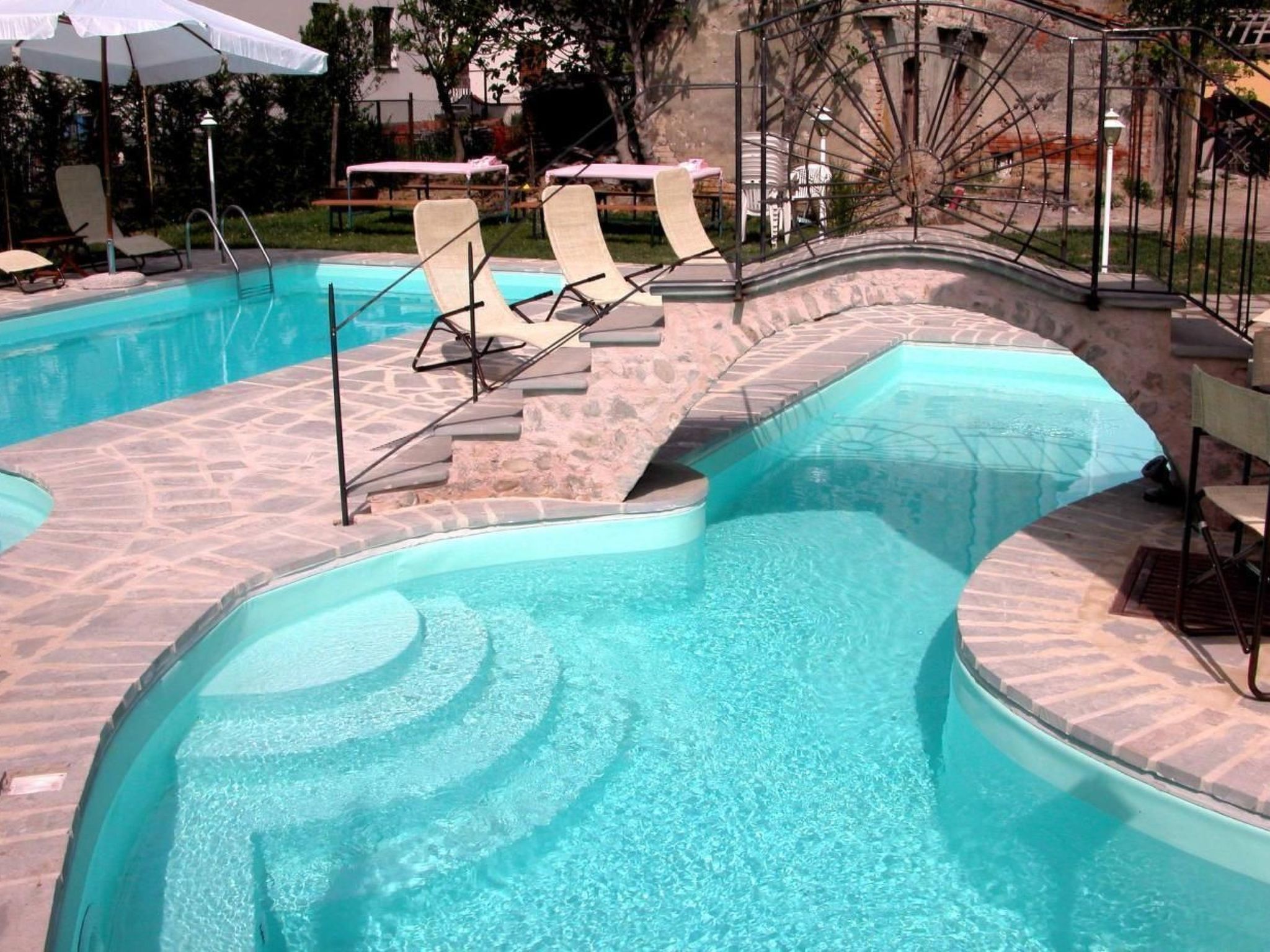 Ferienvilla "Kloster Biribino-Image-tags.info