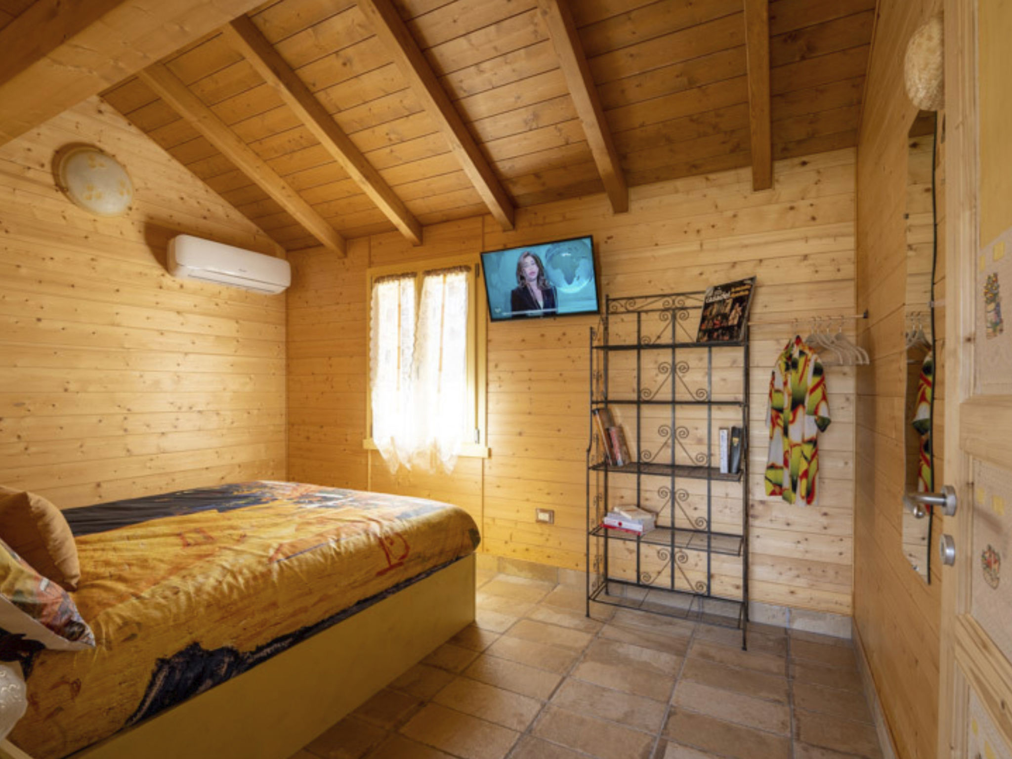 'Messis la gialla'-Dedans