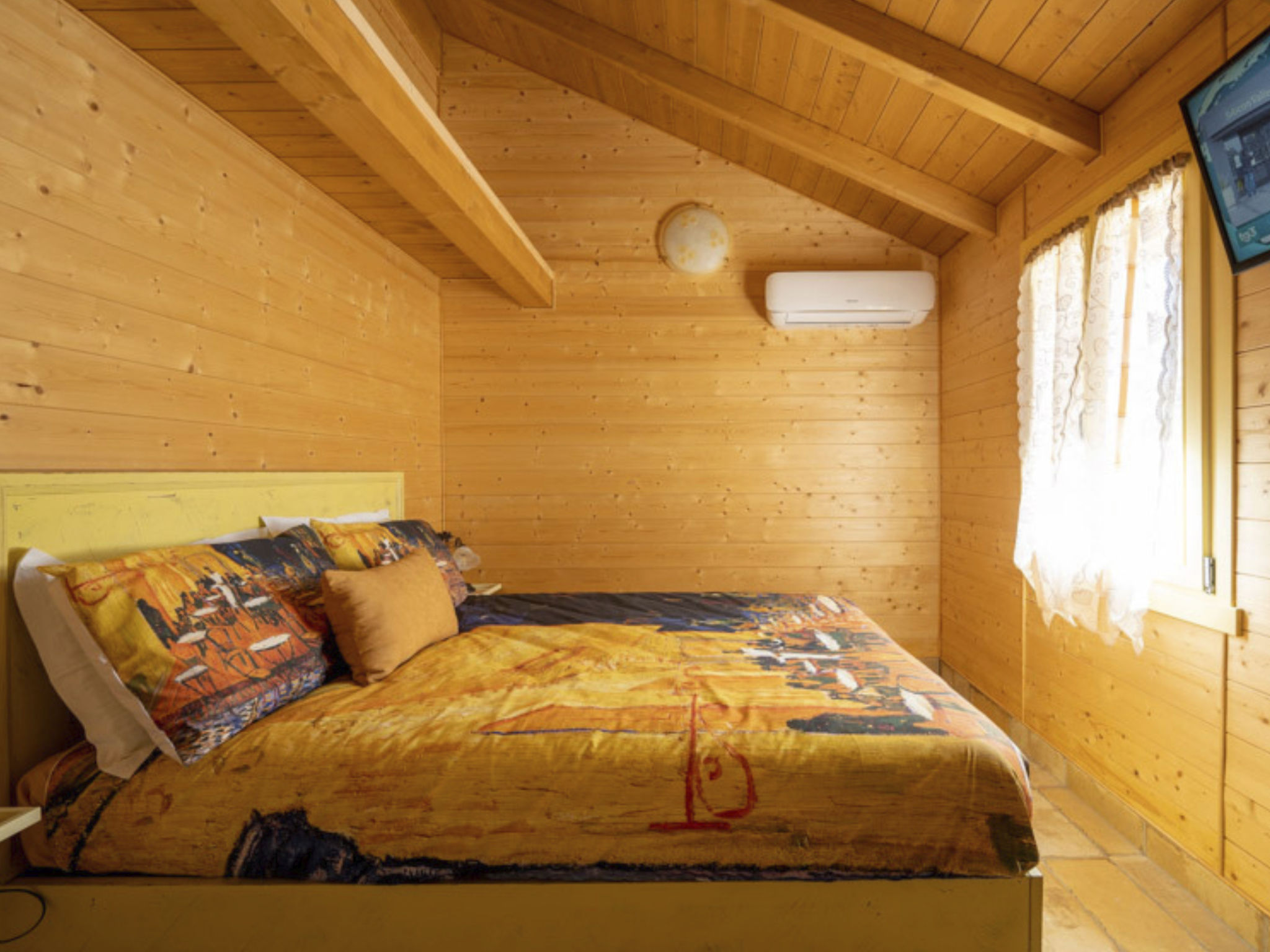 'Messis la gialla'-Dedans