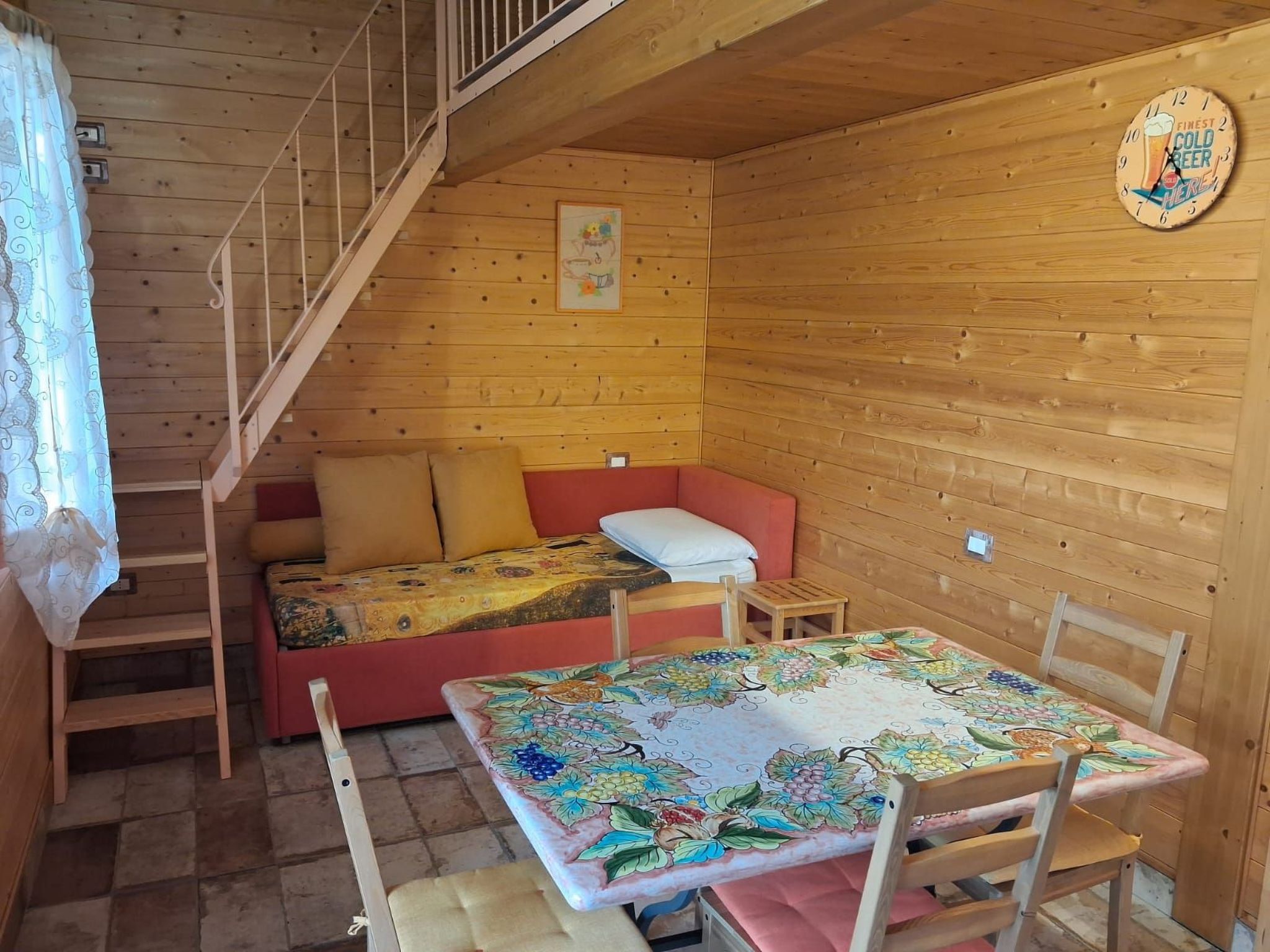 'Vindemia la salmon-Binnen