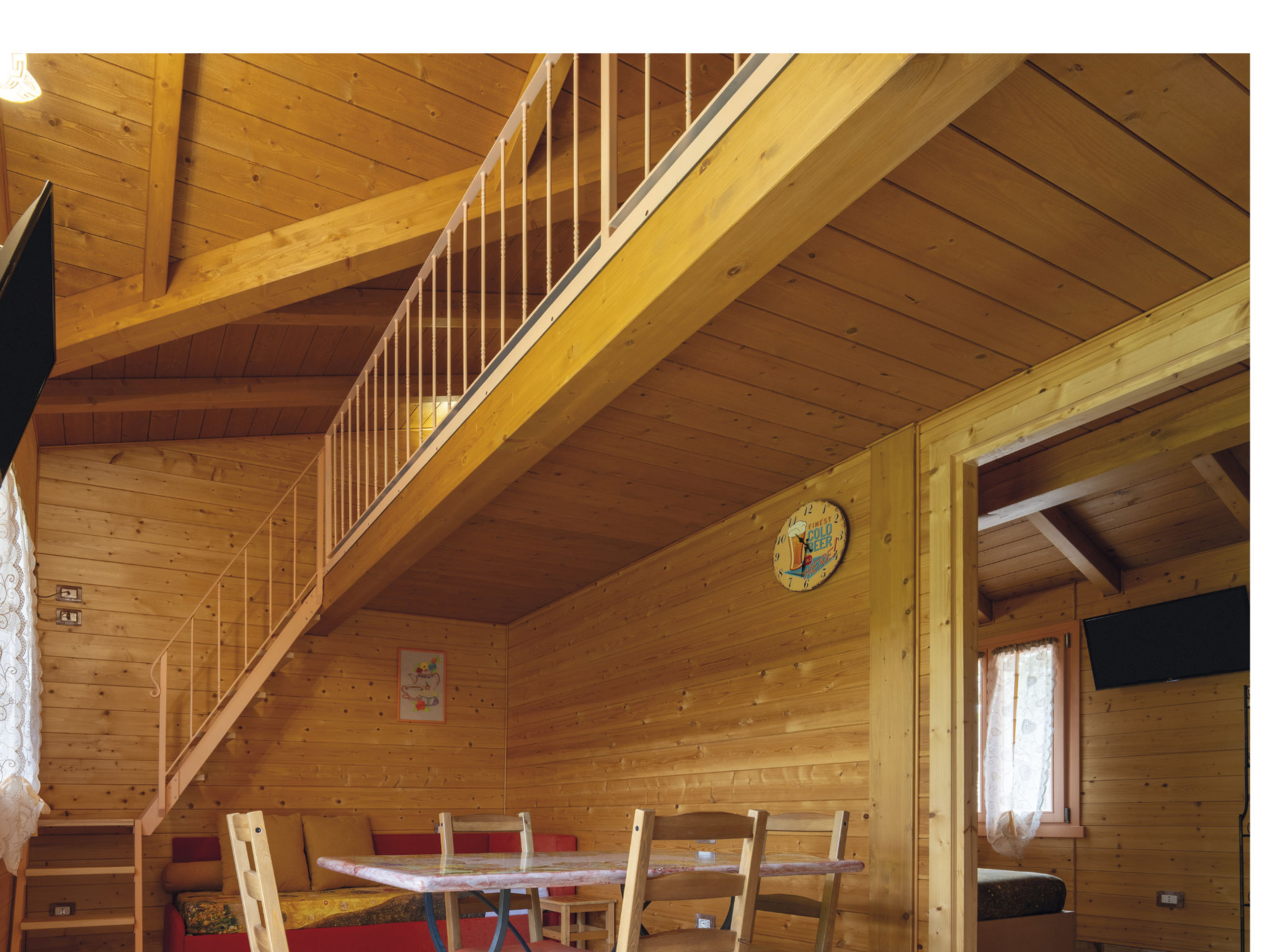 'Vindemia la salmon-Binnen