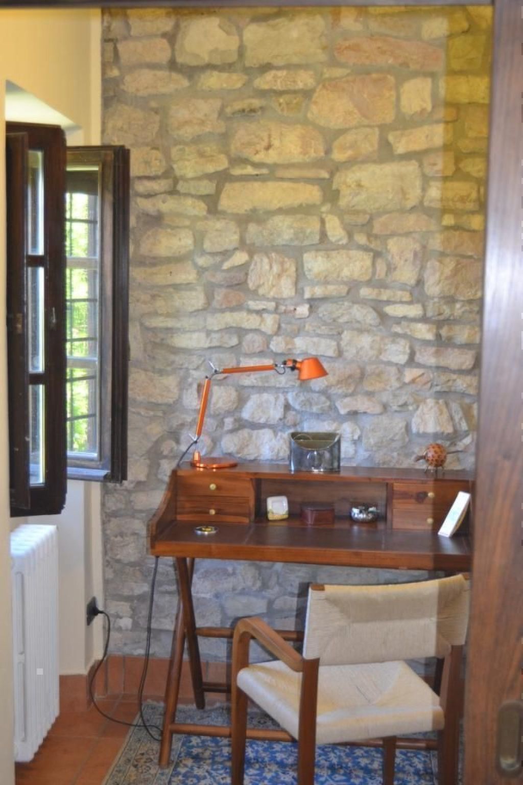 Altes Steinhaus mit Garten-Binnen