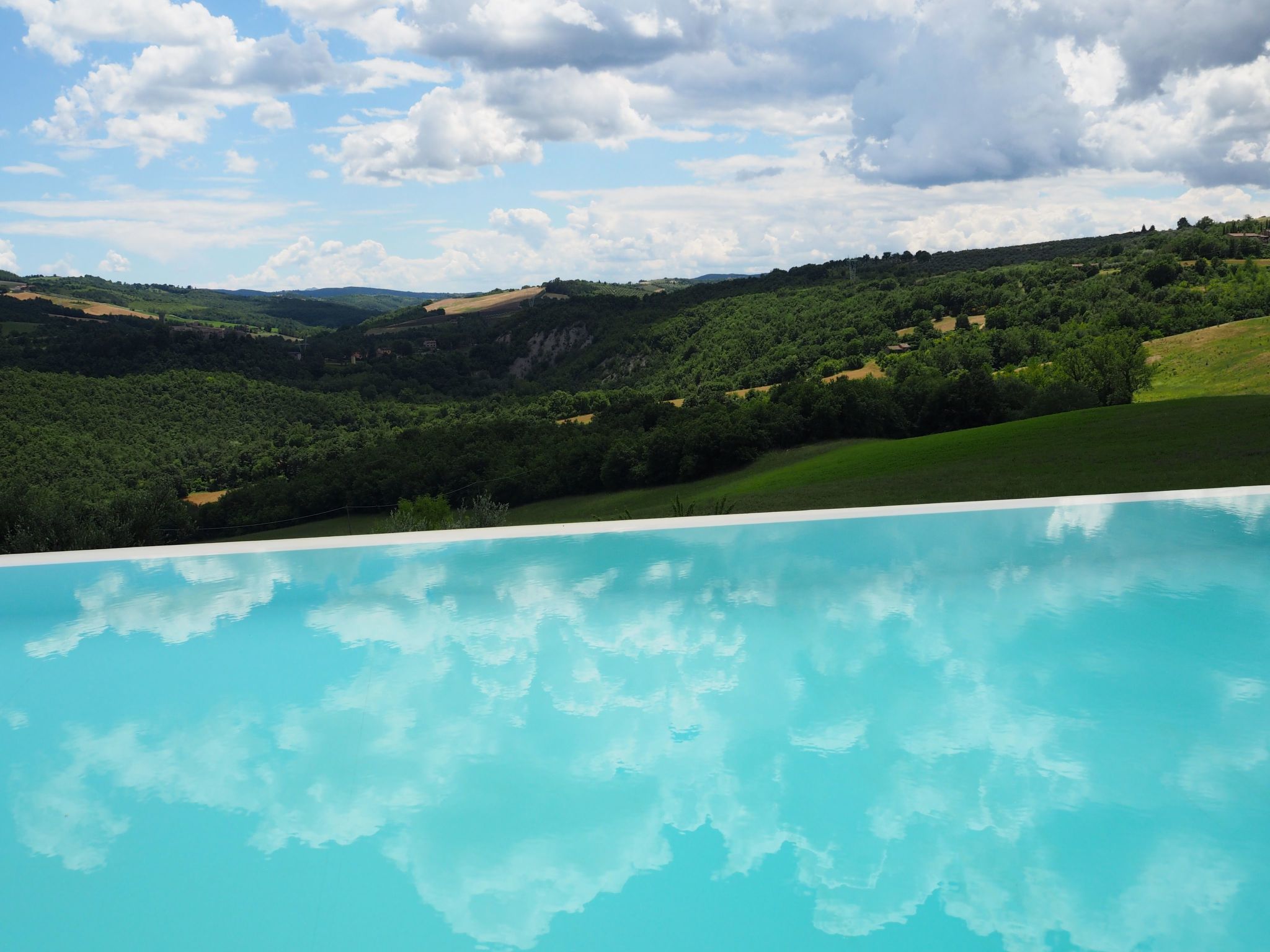 Casale Civitella mit Infinity-Pool-Draußen