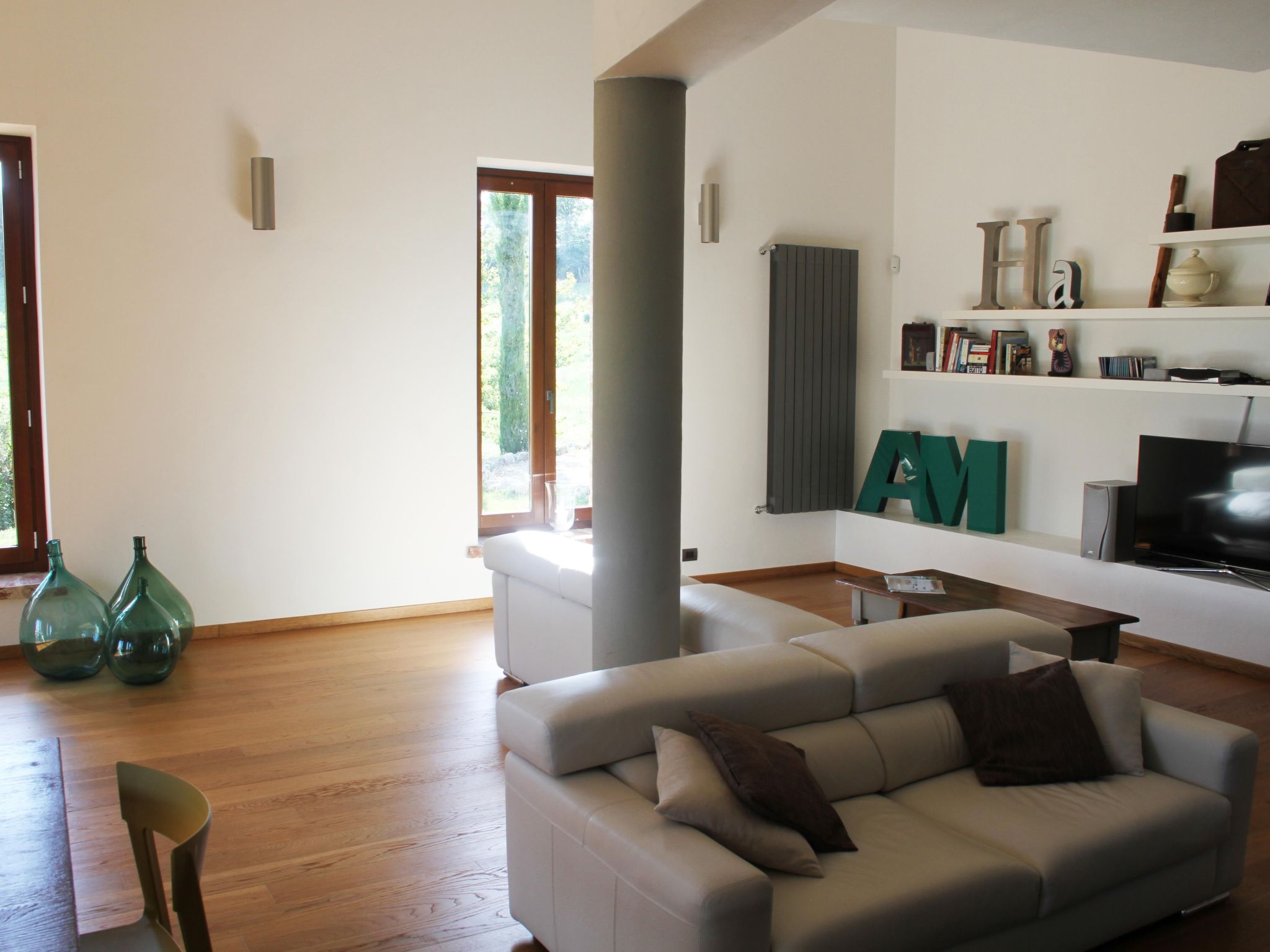 Casale Civitella mit Infinity-Pool-Drinnen