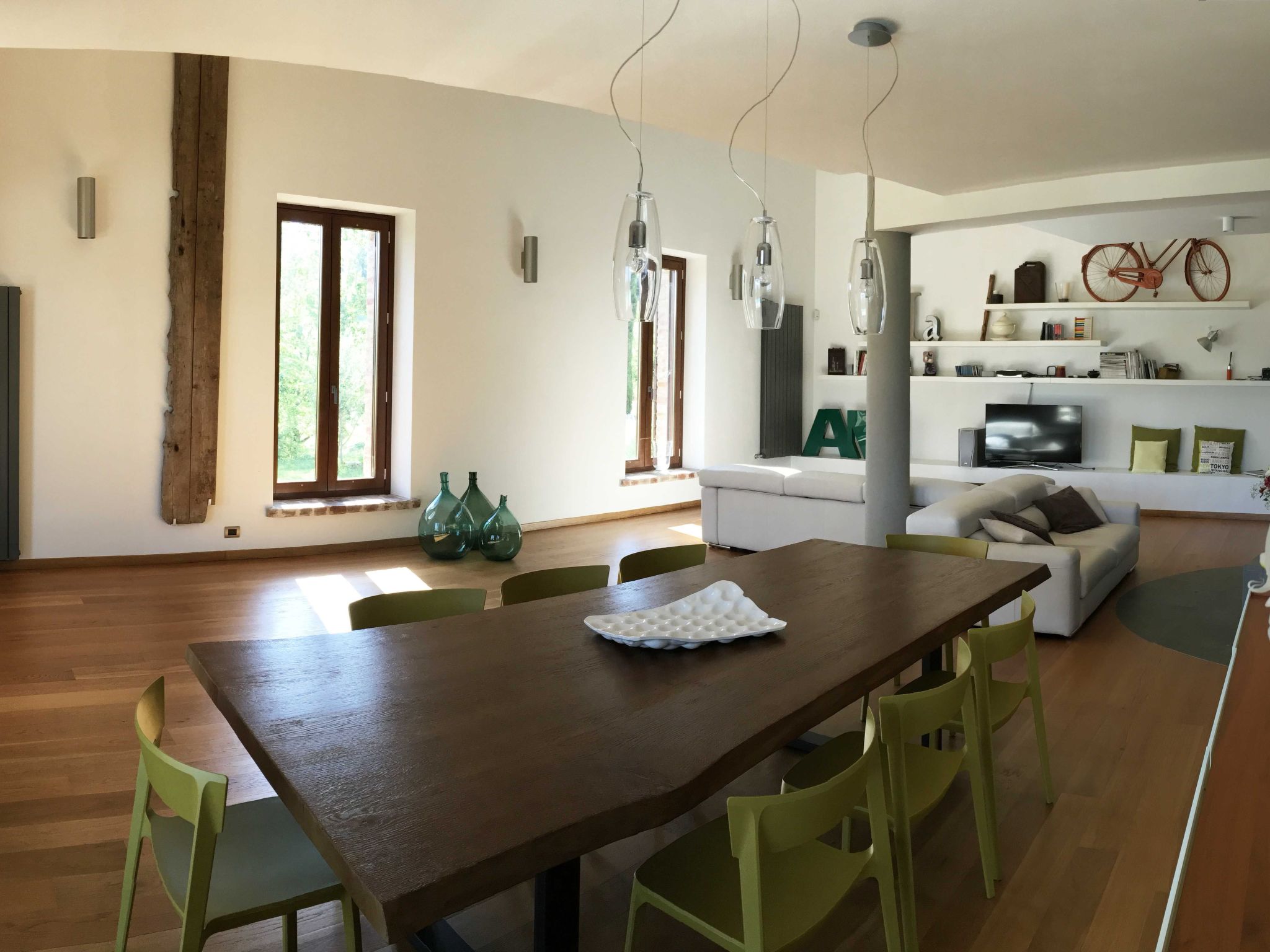 Casale Civitella mit Infinity-Pool-Drinnen