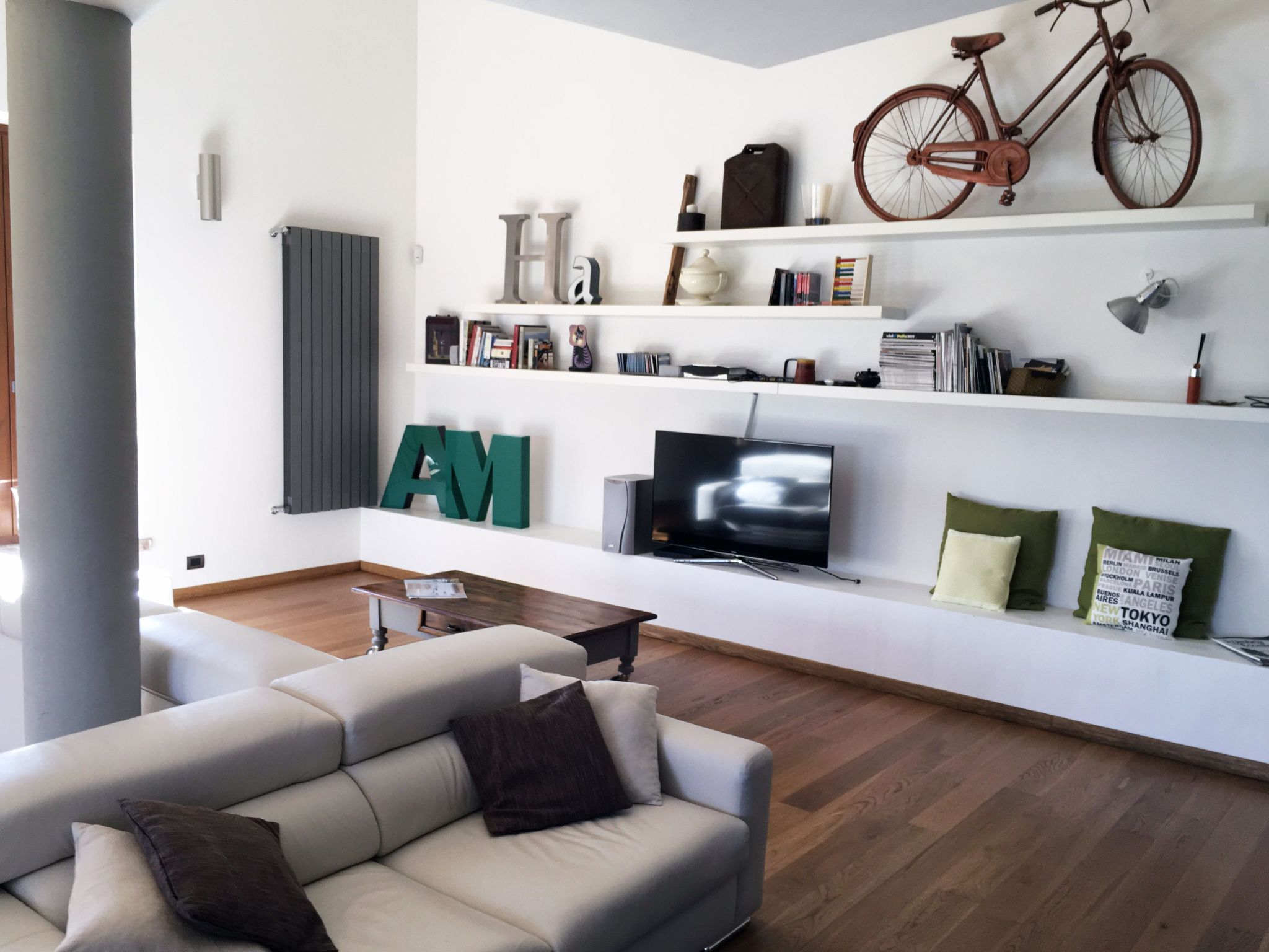 Casale Civitella mit Infinity-Pool-Drinnen