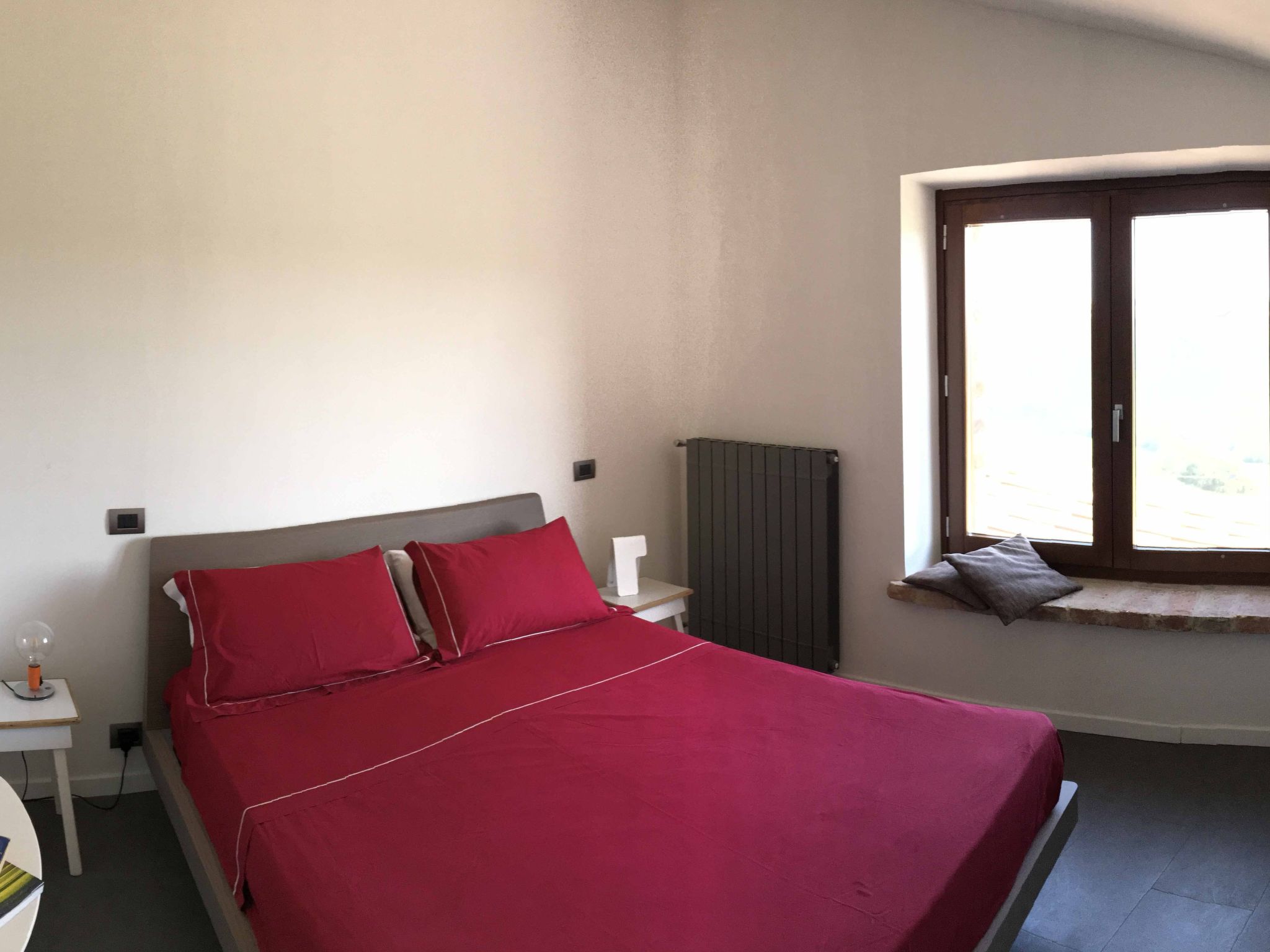 Casale Civitella mit Infinity-Pool-Drinnen