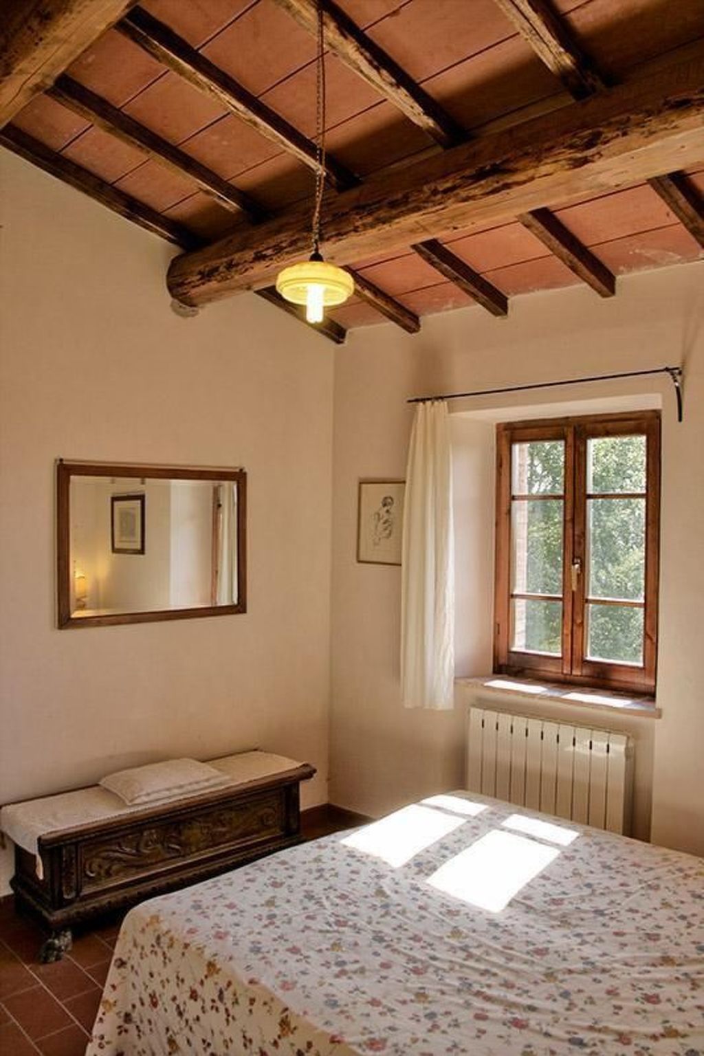 Das Walnusshaus-Dedans