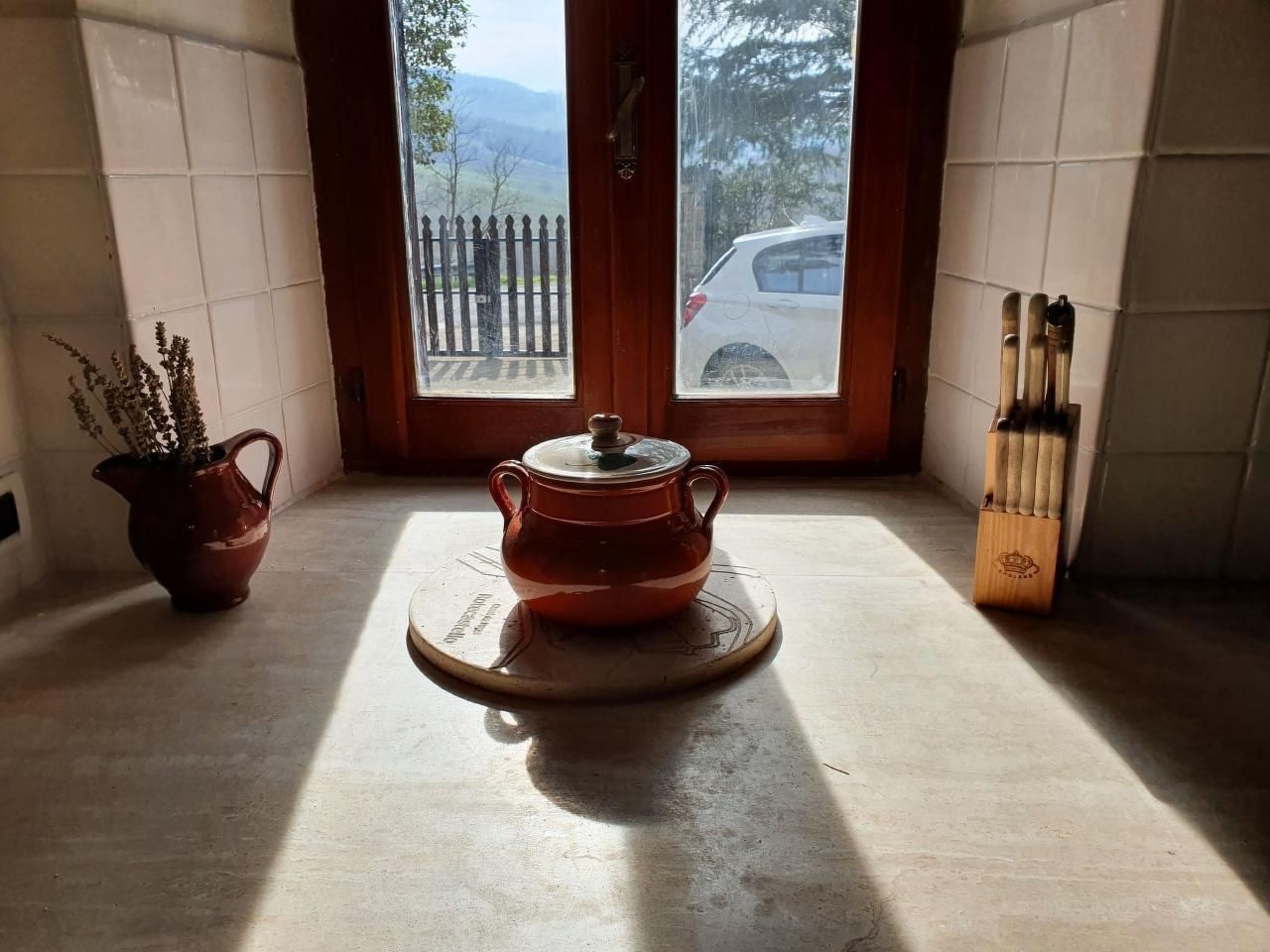 Altes Haus in Rotecastello mit großem Pool-Image-tags.info