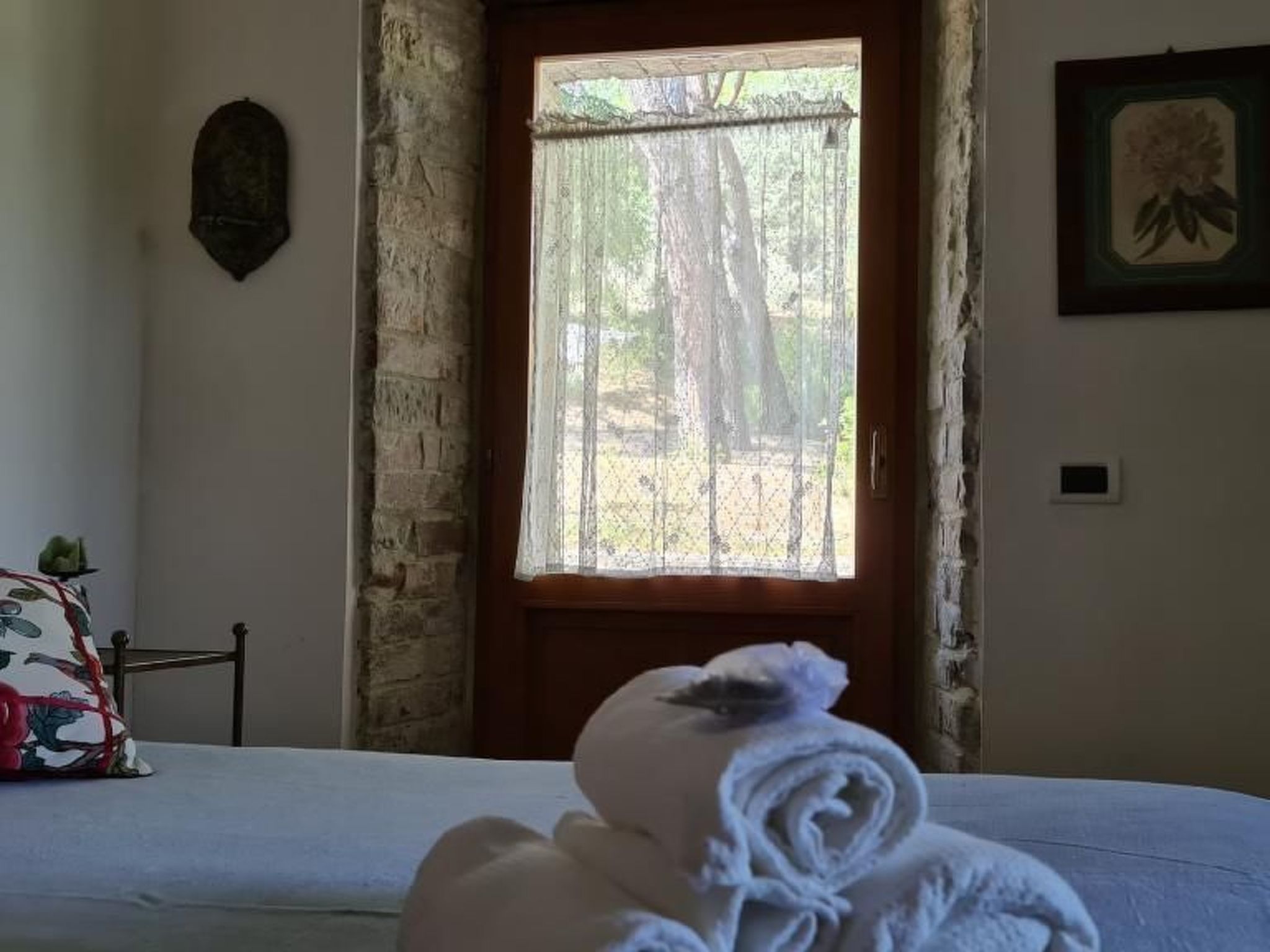 Altes Haus in Rotecastello mit großem Pool-Image-tags.info