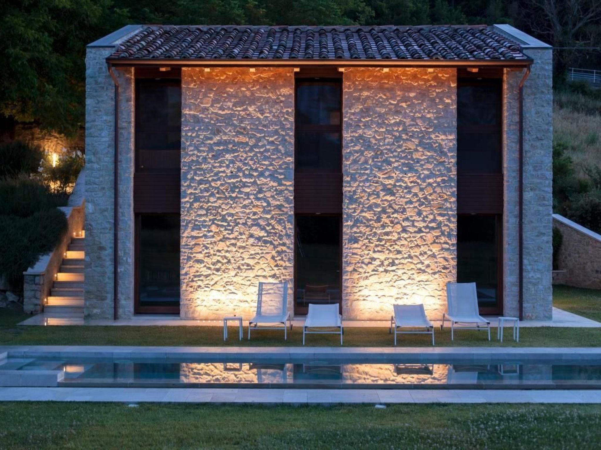 Villa mit privatem Spa und beheiztem Pool-Image-tags.info