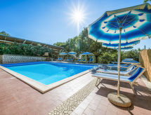 Op 1,0 km van het strand: comfortabel appartement La Rocca in Magione - thumbnail 4