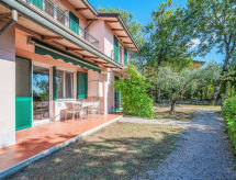 Op 1,0 km van het strand: comfortabel appartement La Rocca in Magione - thumbnail 5