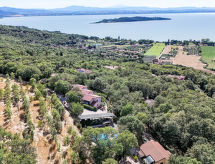 Op 1,0 km van het strand: comfortabel appartement La Rocca in Magione - thumbnail 3