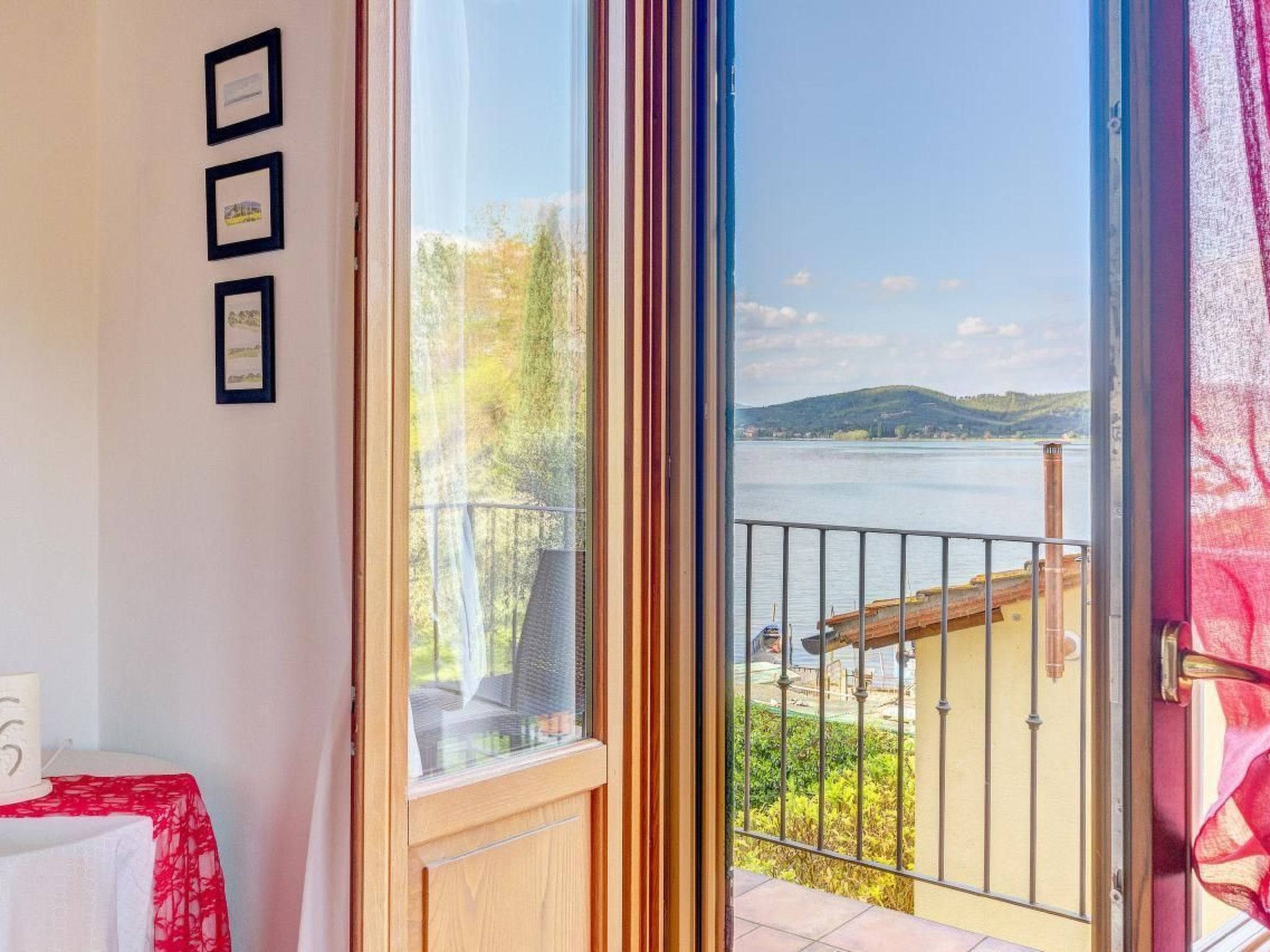 Schöne Wohnung in Magione mit Garten, gemeinschaftlichem Pool und Grill-Binnen