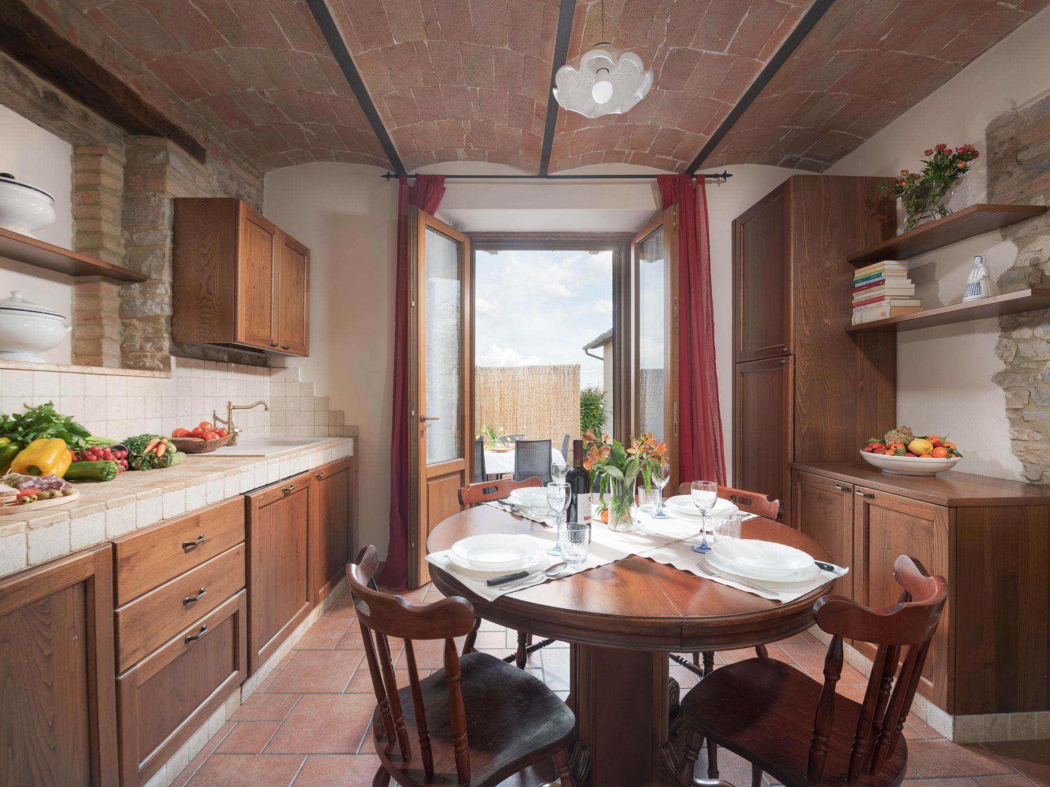 Appartement in Magione mit gemeinschaftlichem Pool, Grill und Garten-Binnen