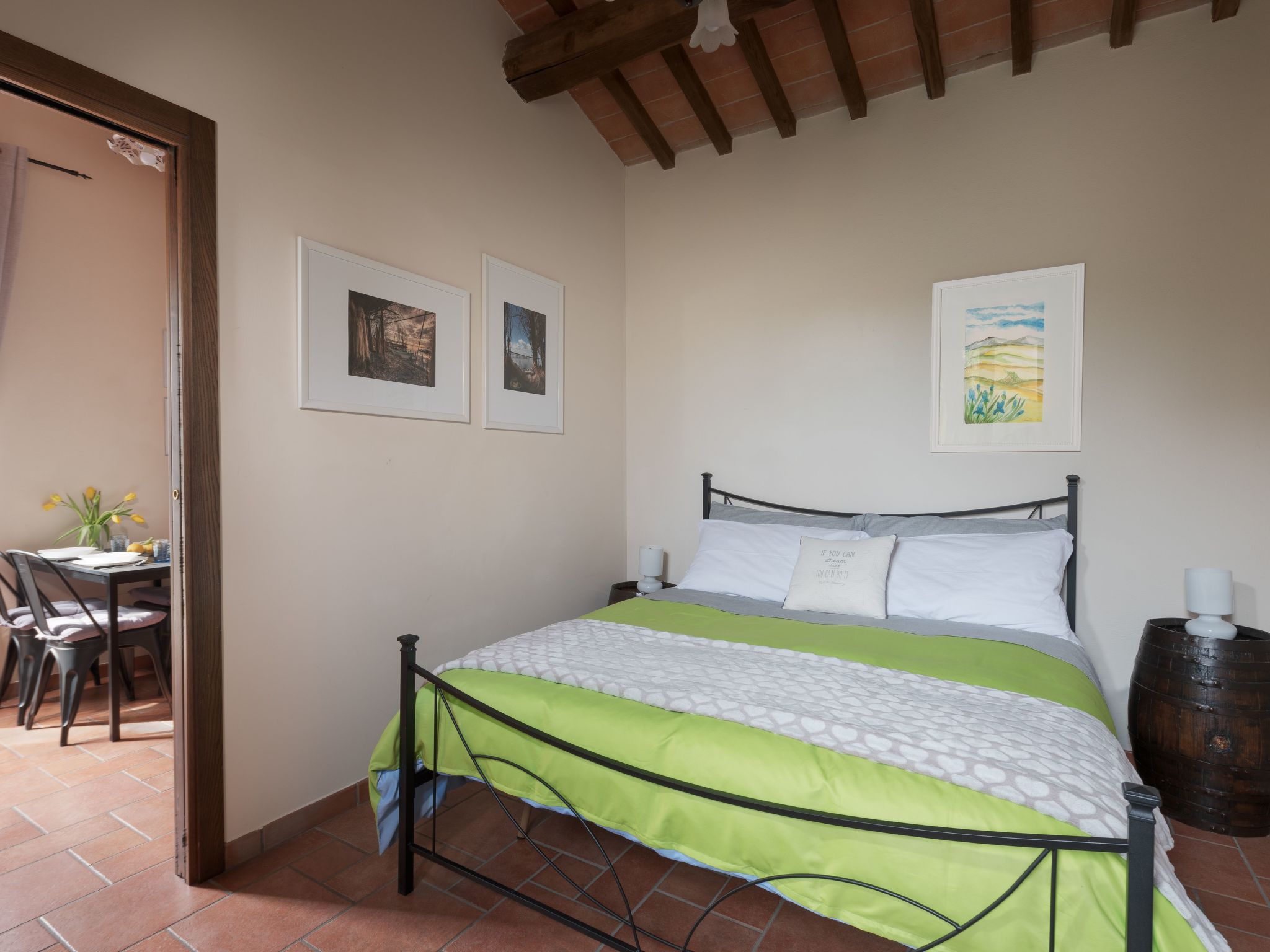 In Magione mit Garten und Grill-Binnen