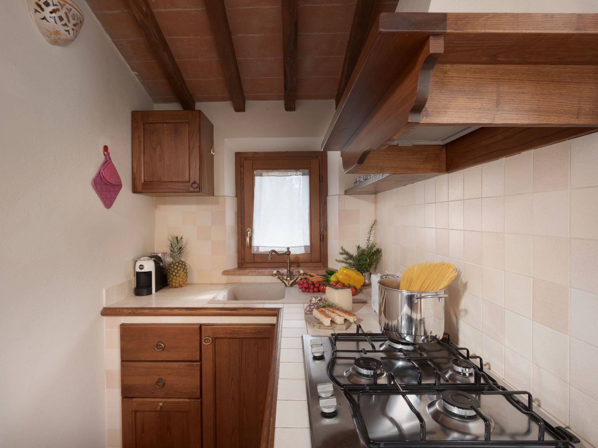 In Magione mit Garten und Grill-Binnen