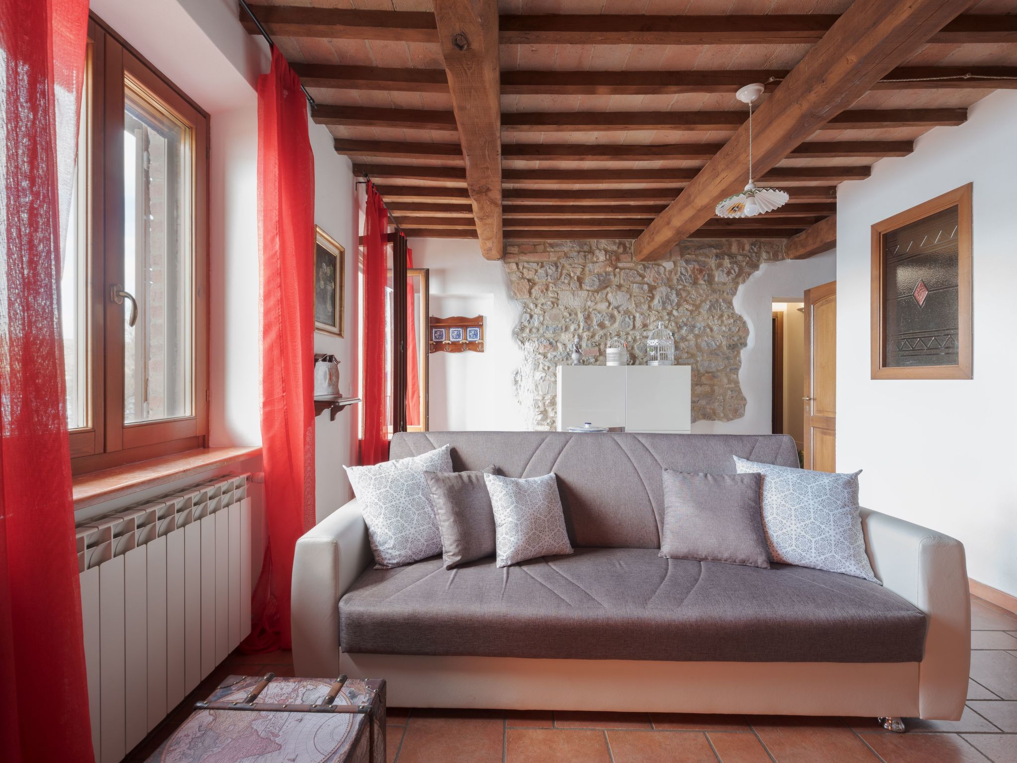 Wohnung in Magione mit Grill, Whirlpool und gemeinschaftlichem Pool-Binnen