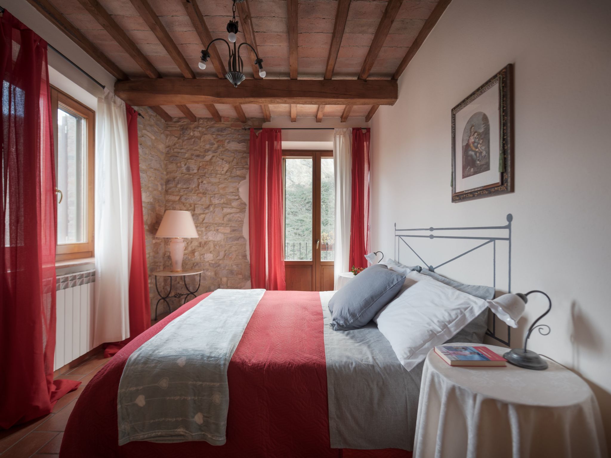 Wohnung in Magione mit Grill, Whirlpool und gemeinschaftlichem Pool-Binnen