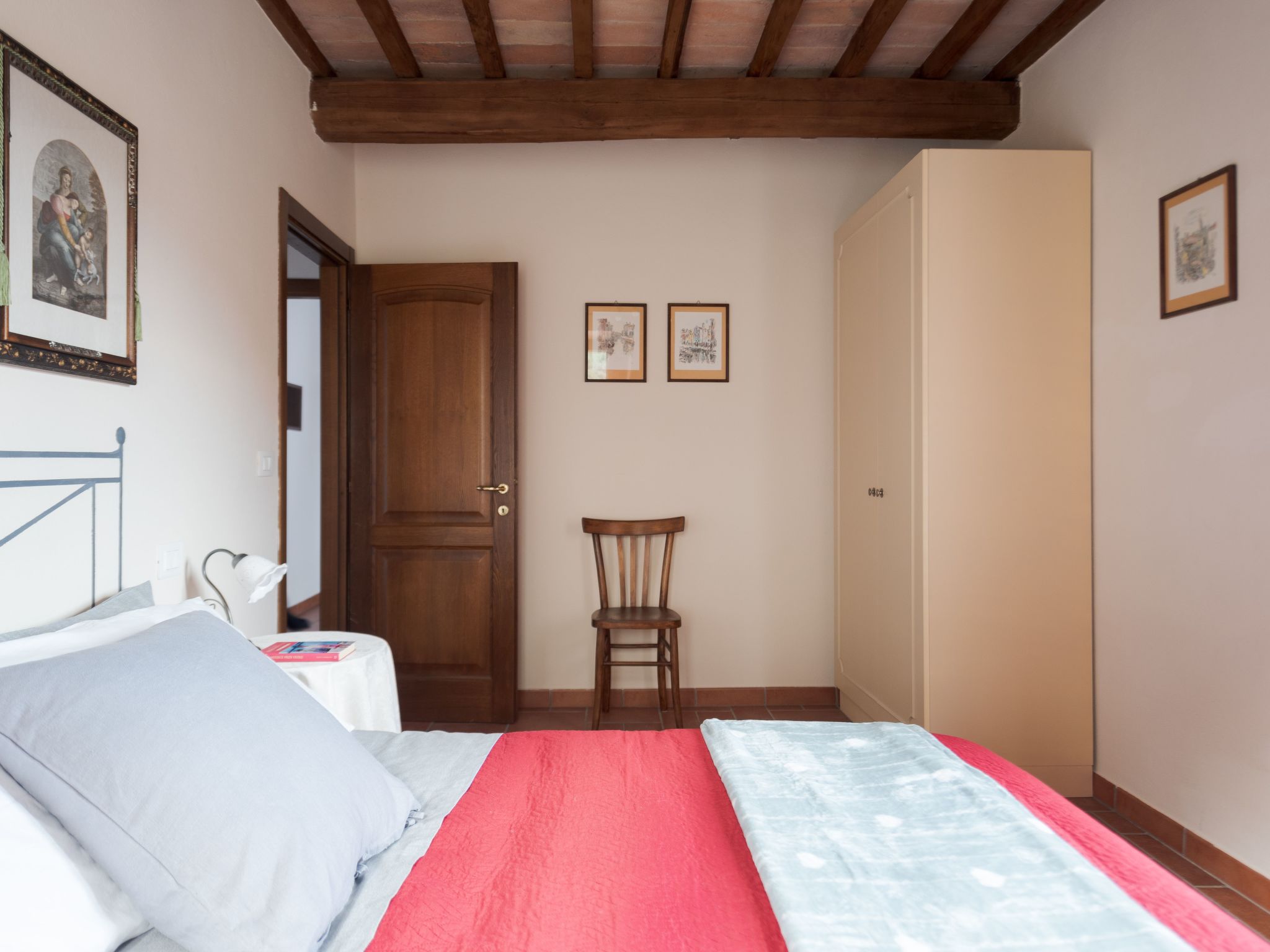 Wohnung in Magione mit Grill, Whirlpool und gemeinschaftlichem Pool-Binnen