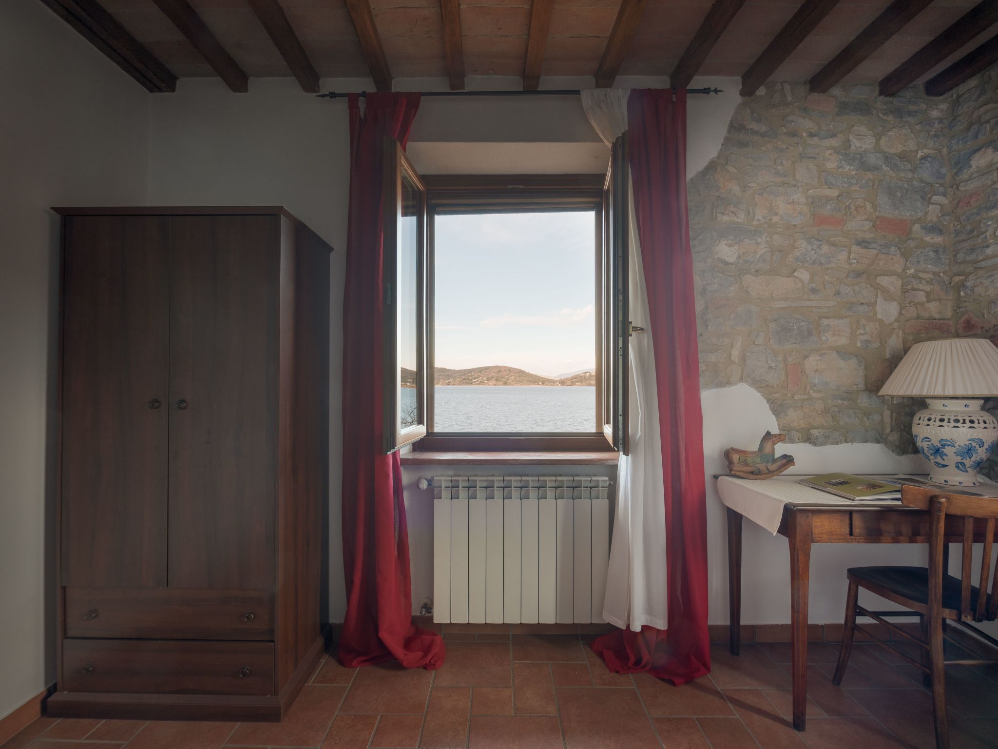 Wohnung in Magione mit Grill, Whirlpool und gemeinschaftlichem Pool-Binnen