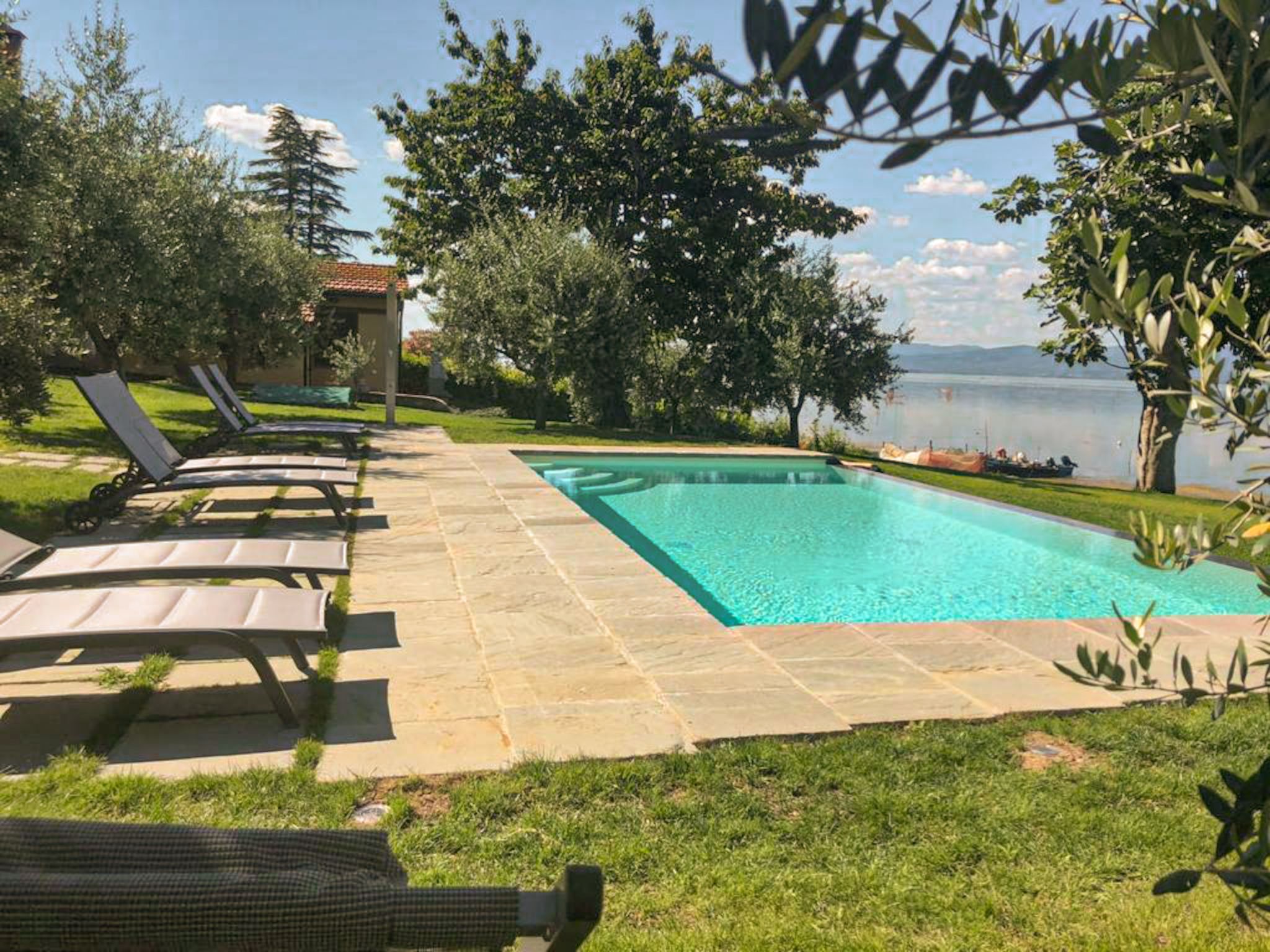 Appartement in Magione mit Grill, Terrasse und Garten-Binnen