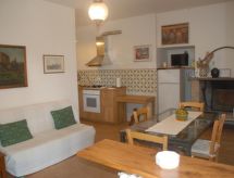 Unabhaengige Wohnung in Amelia mit Grill und Gar