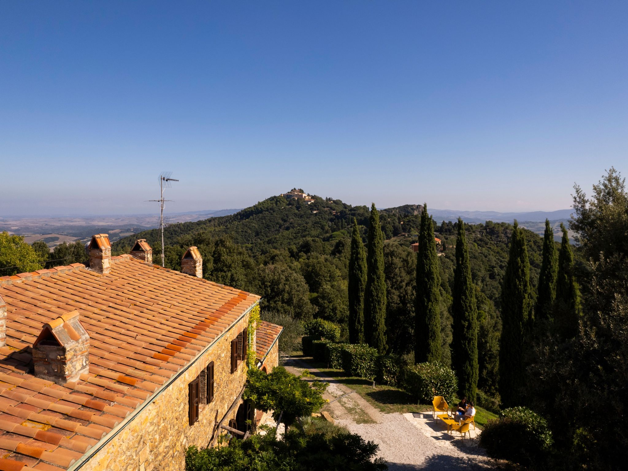 Historisches Bauernhaus mit Pool-Binnen