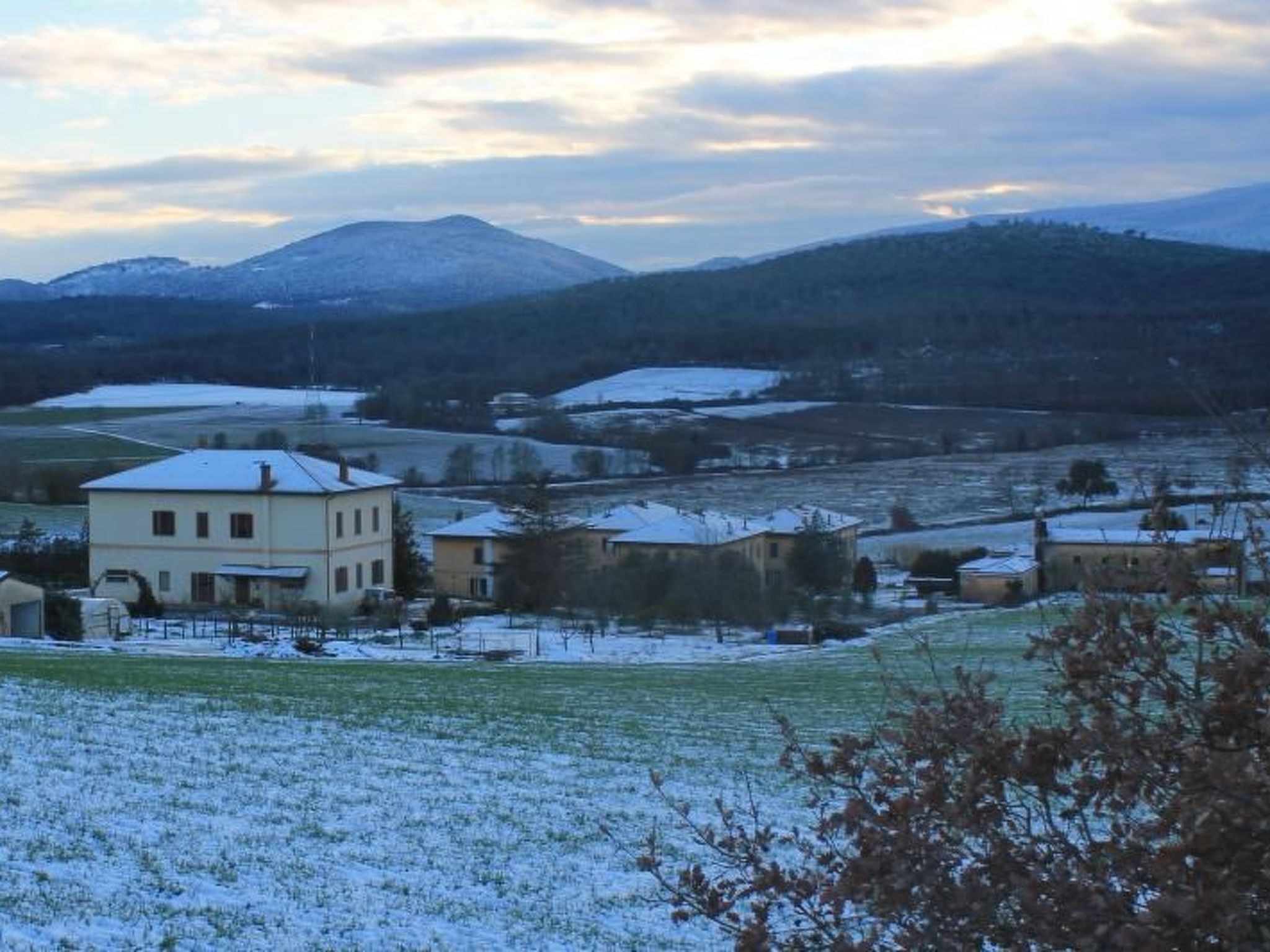 Das Landgut "Casina del Nespolo".-Binnen