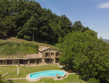 Villa La Grotta: Vrijstaand landhuis met privézwembad bij Acquapendente - thumbnail 1