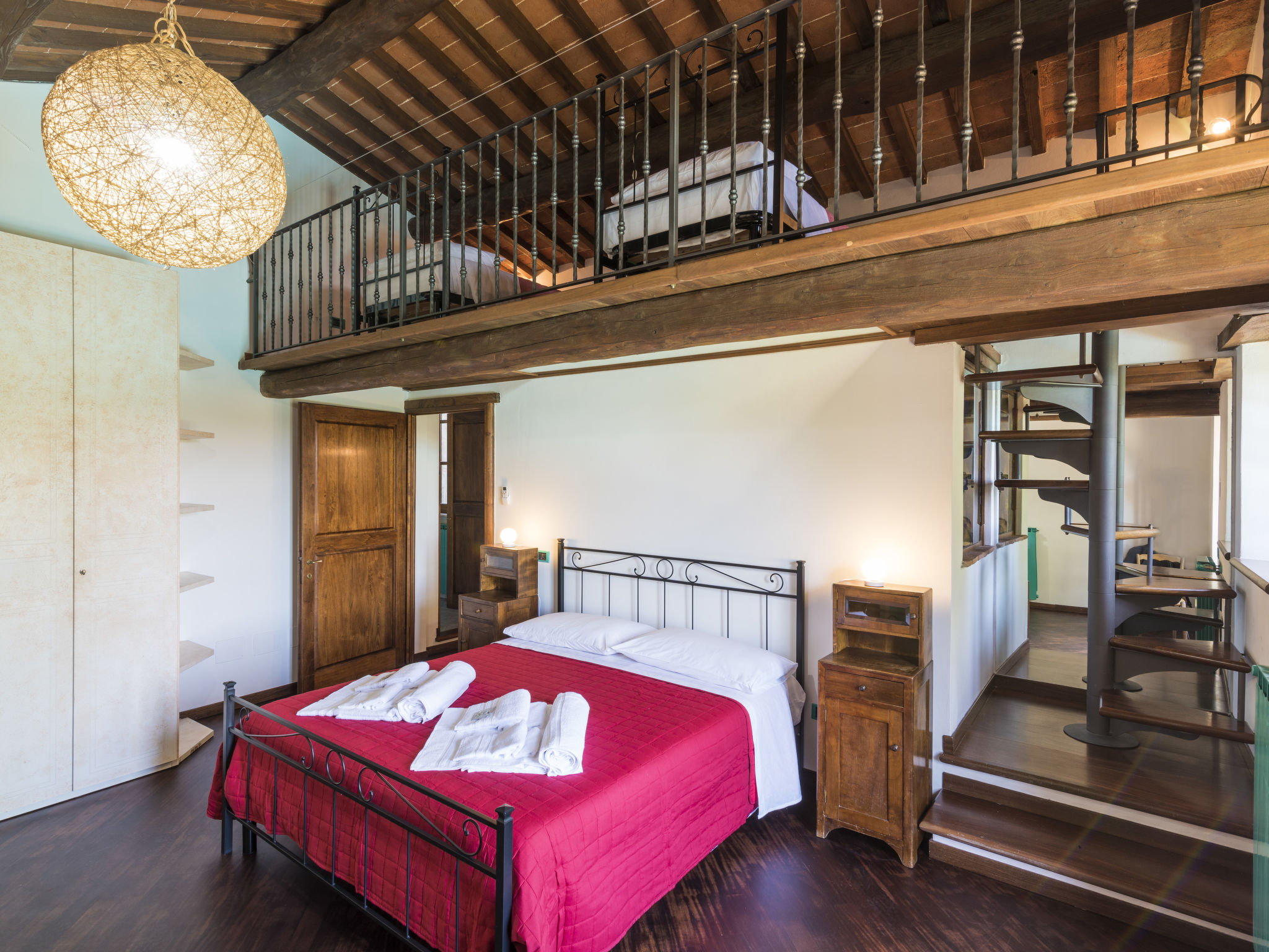 Villa La Grotta - Binnen