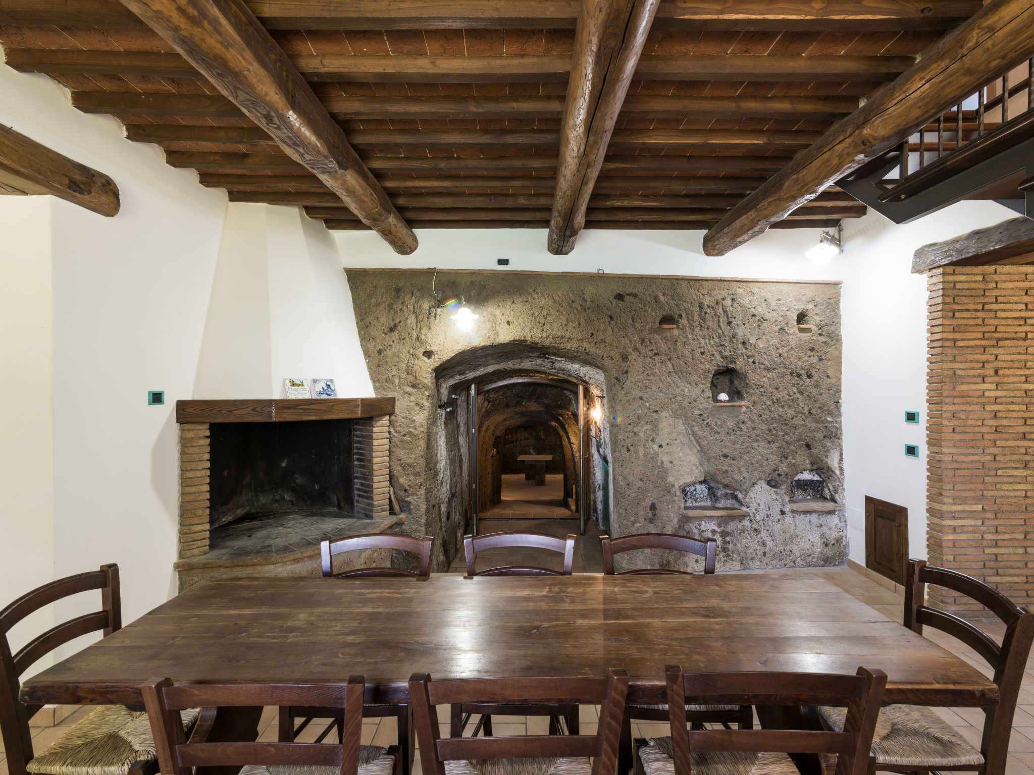 Villa La Grotta - Binnen