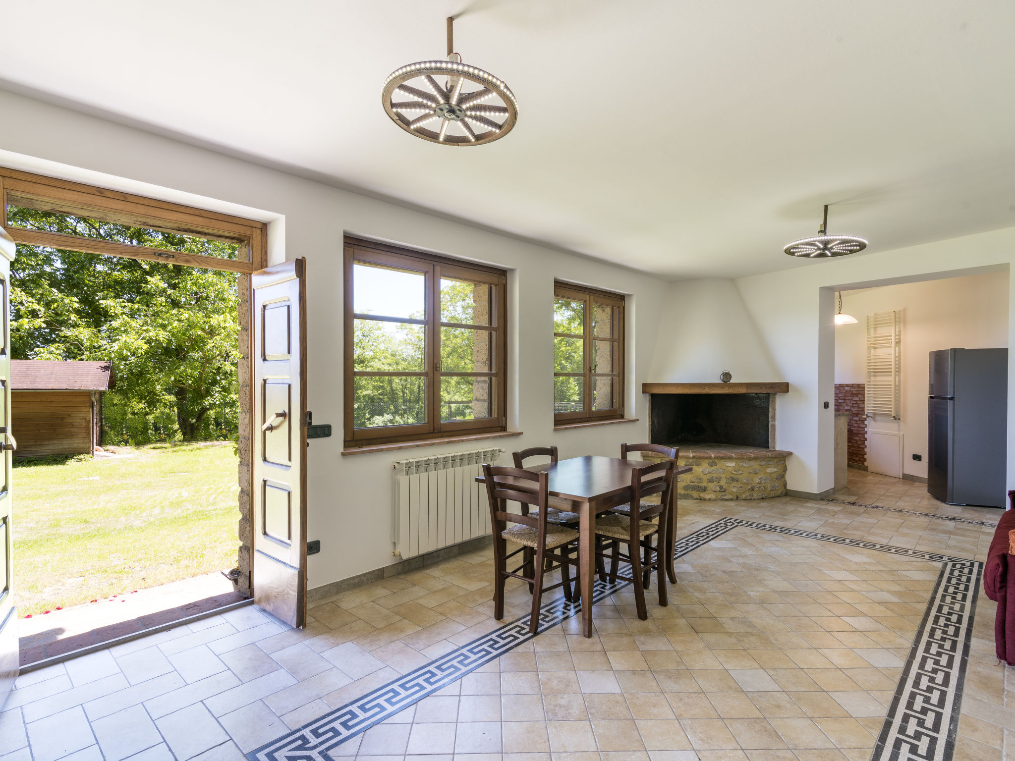 Villa La Grotta - Binnen