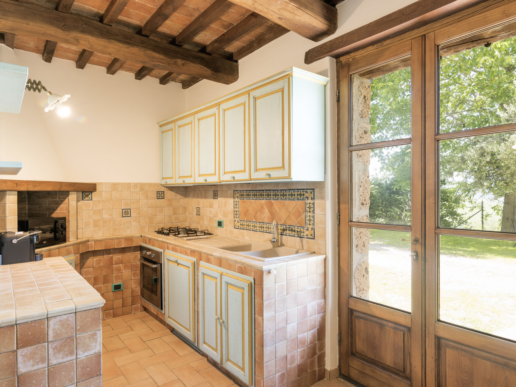 Villa La Grotta - Binnen