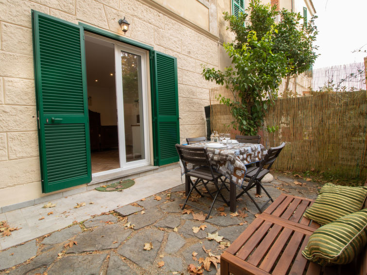 Search and Stay destination Bolsena, Lazio - Italy from AU$ 185. Alighieri