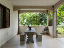 Authentiek landhuis nabij het meer van Bolsena met zwembad en grote tuin - thumbnail 2